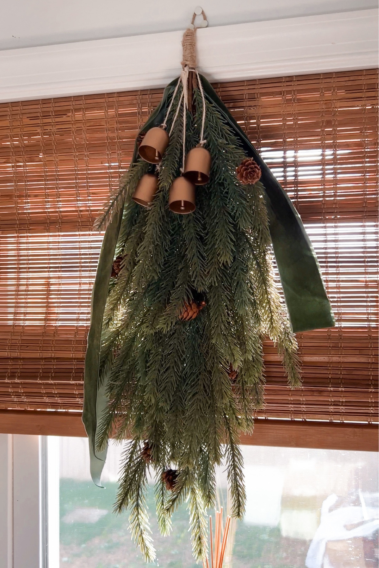 How to decorate your kitchen window for Christmas and Winter :)

This Christmas greenery swag is from target, and the bells are a pick! Linked this Christmas decor below 

#LTKHoliday #LTKSeasonal #LTKhome