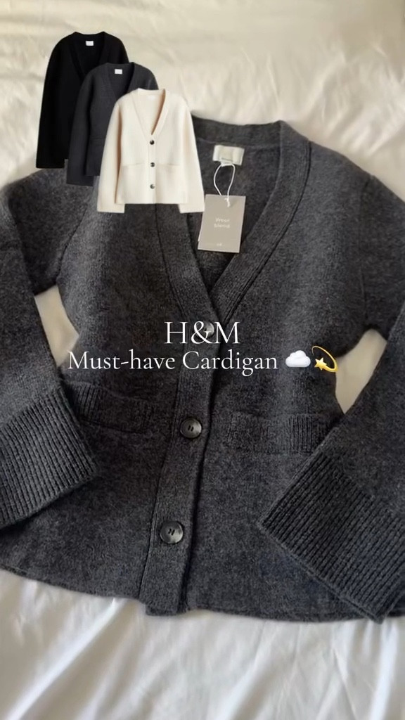 Cardigan im Sale 
Folgt mir für mehr @sheglamms 

Ad 

#hm #sale #hmsale #fashion #trend