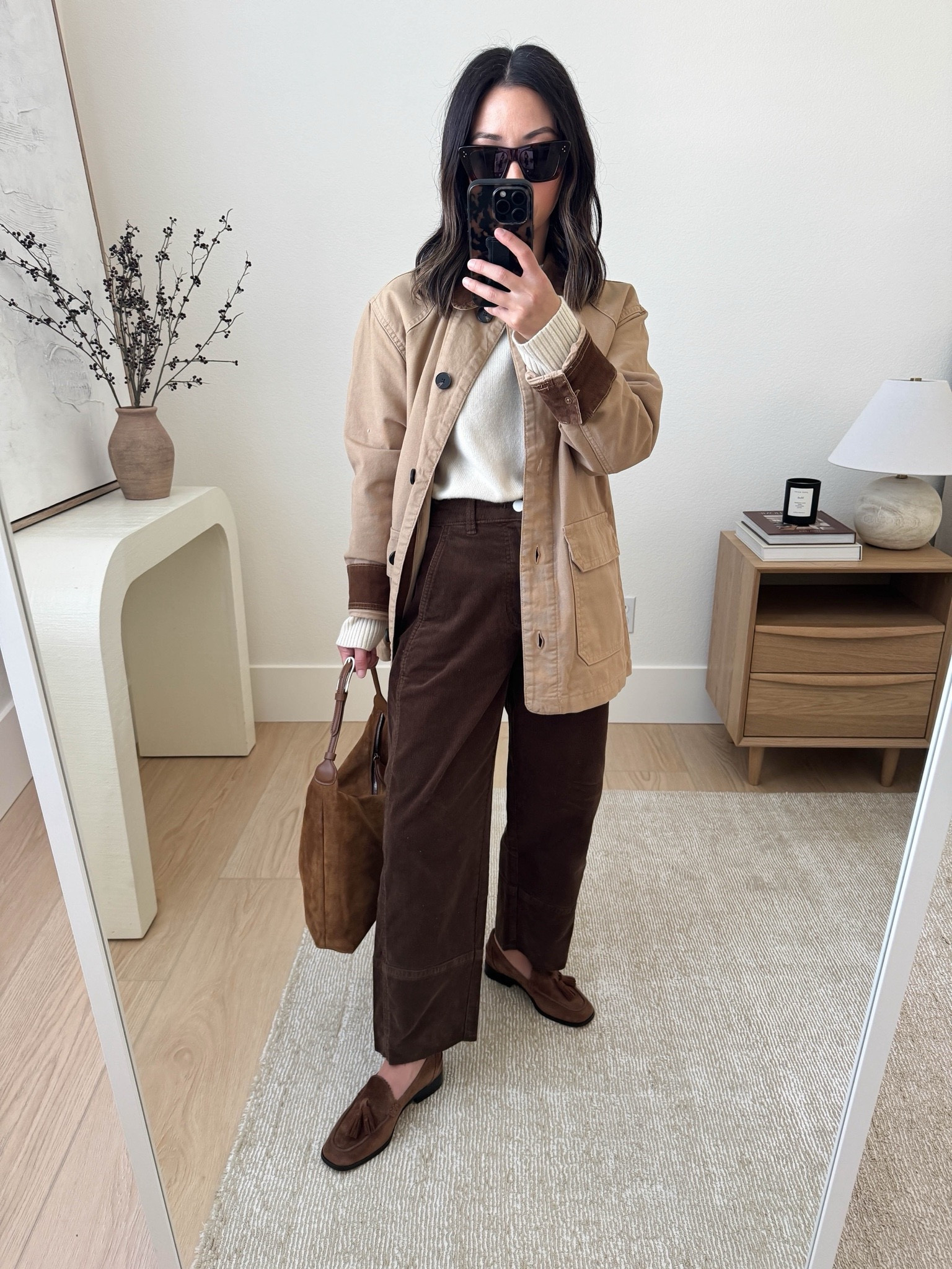 Everlane western favorites. Love these brown cords. Sized up and cut the hems. Sized up in the barn jacket too. Length a long for what I normally wear. 

Everlane barn jacket small
Everlane sweater xs
Everlane cords 25. Cut hems 
Jcrew loafers 5
Little Liffner bag 
Celine sunglasses

Fall outfits, fall style, fall fashion, petite style, purse 