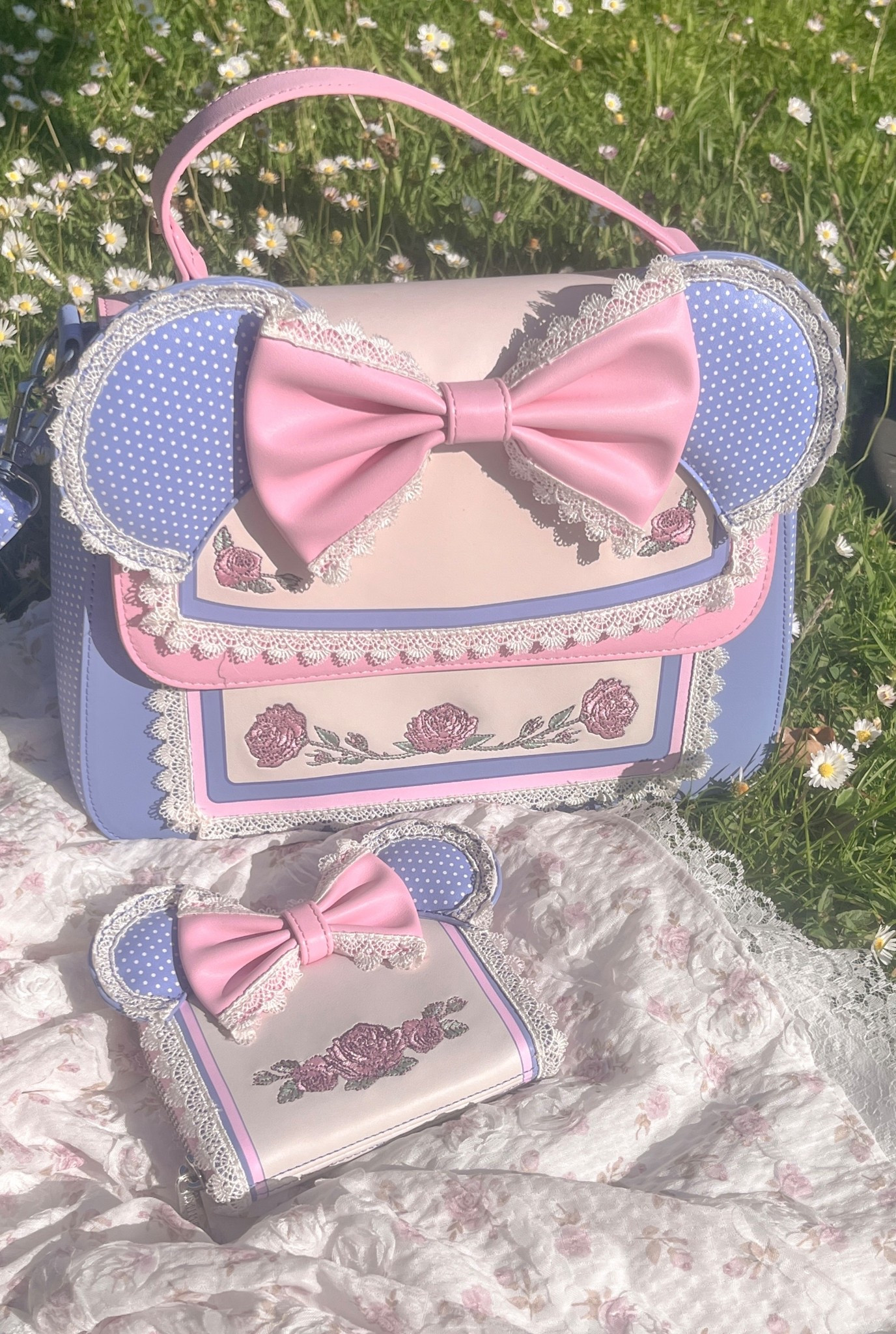 The most beautiful vintage style Loungefly collection EVER 🎀🌸 I fell in love as soon as I saw these princesscore purses, they’d be so perfect for a Disney trip 🪡🤍

#LTKbag #LTKsummer #LTKtravel