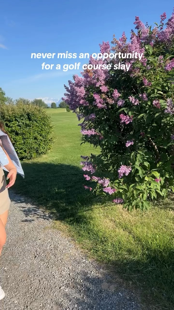 Luke’s serious walk is a paid actor
tiktok: thegolfgirlfriend
•
•
•
golf, alaska golf, alaska summer, golf girlfriend, golf caddy, golf ball retriever, golf ball hawk, golf outfits