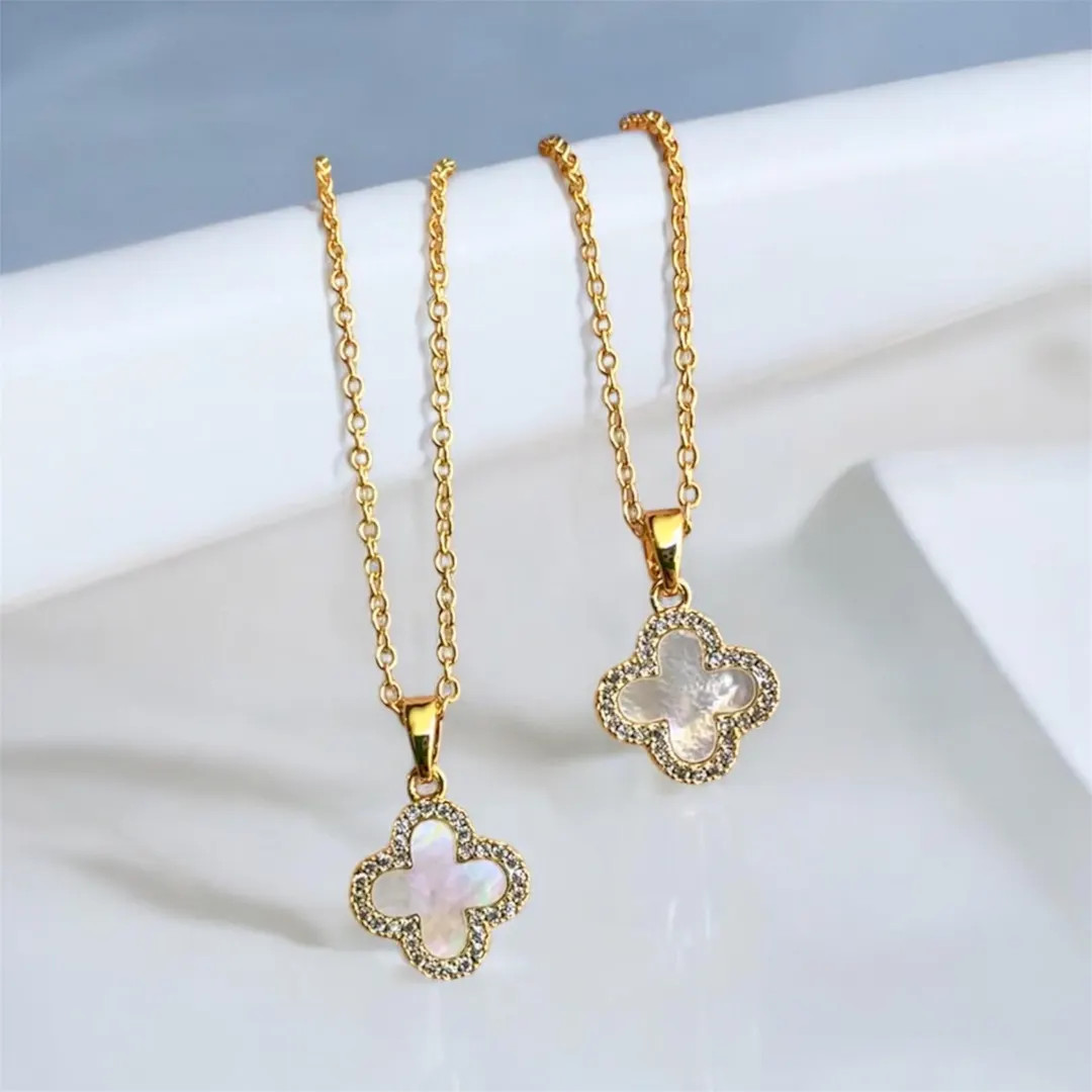 Mother of Pearl Clover Necklace - Etsy | Etsy (US)