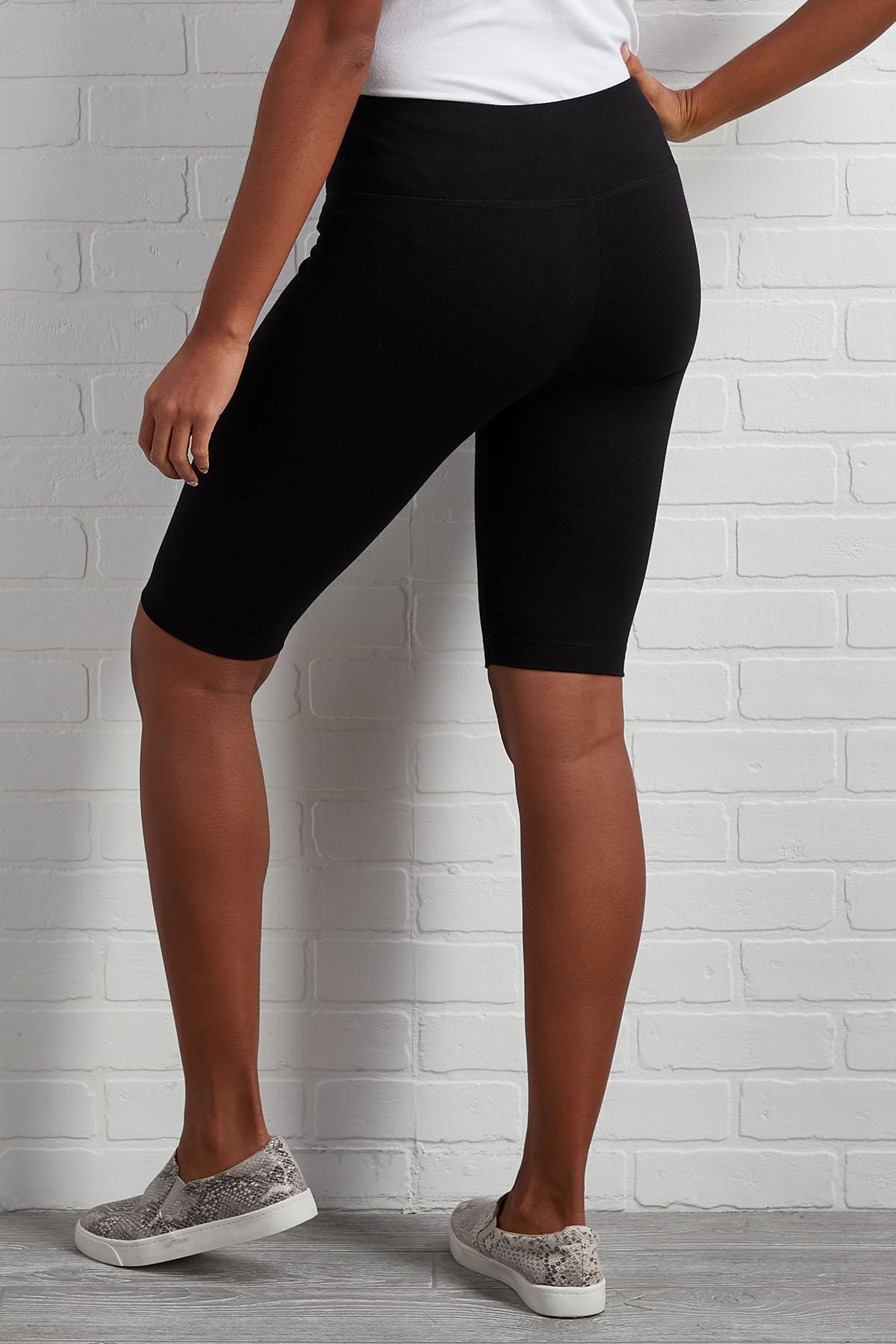 spinning in circles shorts | Versona