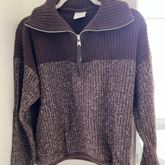 Varley Brown Zip Pullover Sweater - size s | Poshmark