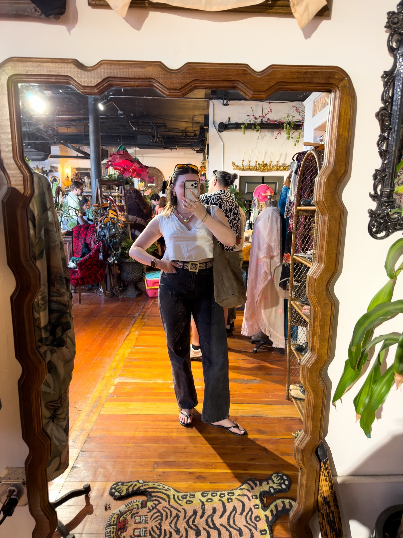 What I wore to a boutique event downtown! Love Veda Lux and a fun outfit 🤭

I’m wearing a M blouse, size 31 jeans and size 9 sandals

#LTKMidsize #LTKootd #LTKWorkwear