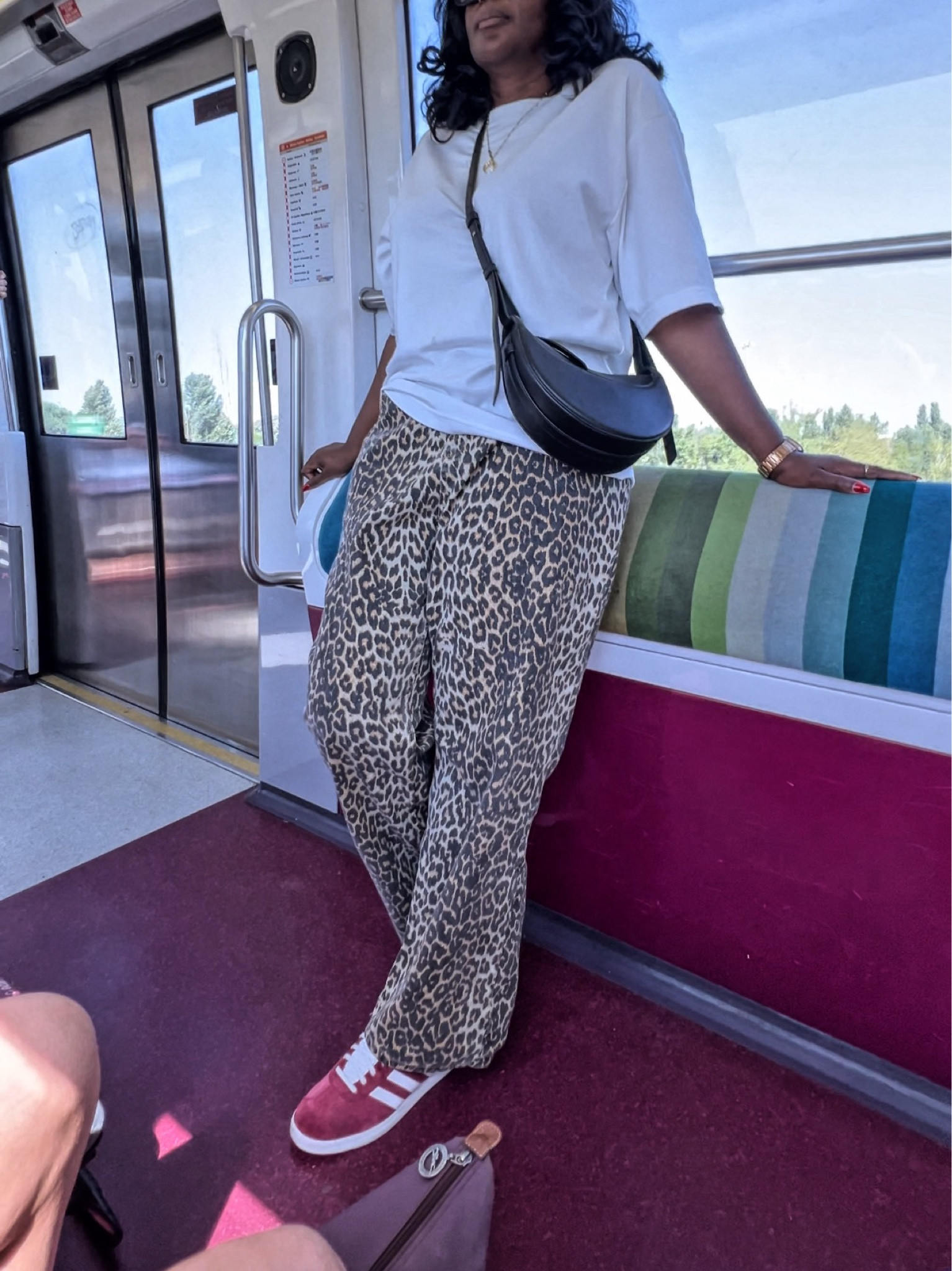 Léopard print jeans, animal print jeans, Uniqlo tee 

#LTKShoeCrush #LTKPlusSize #LTKBacktoSchool