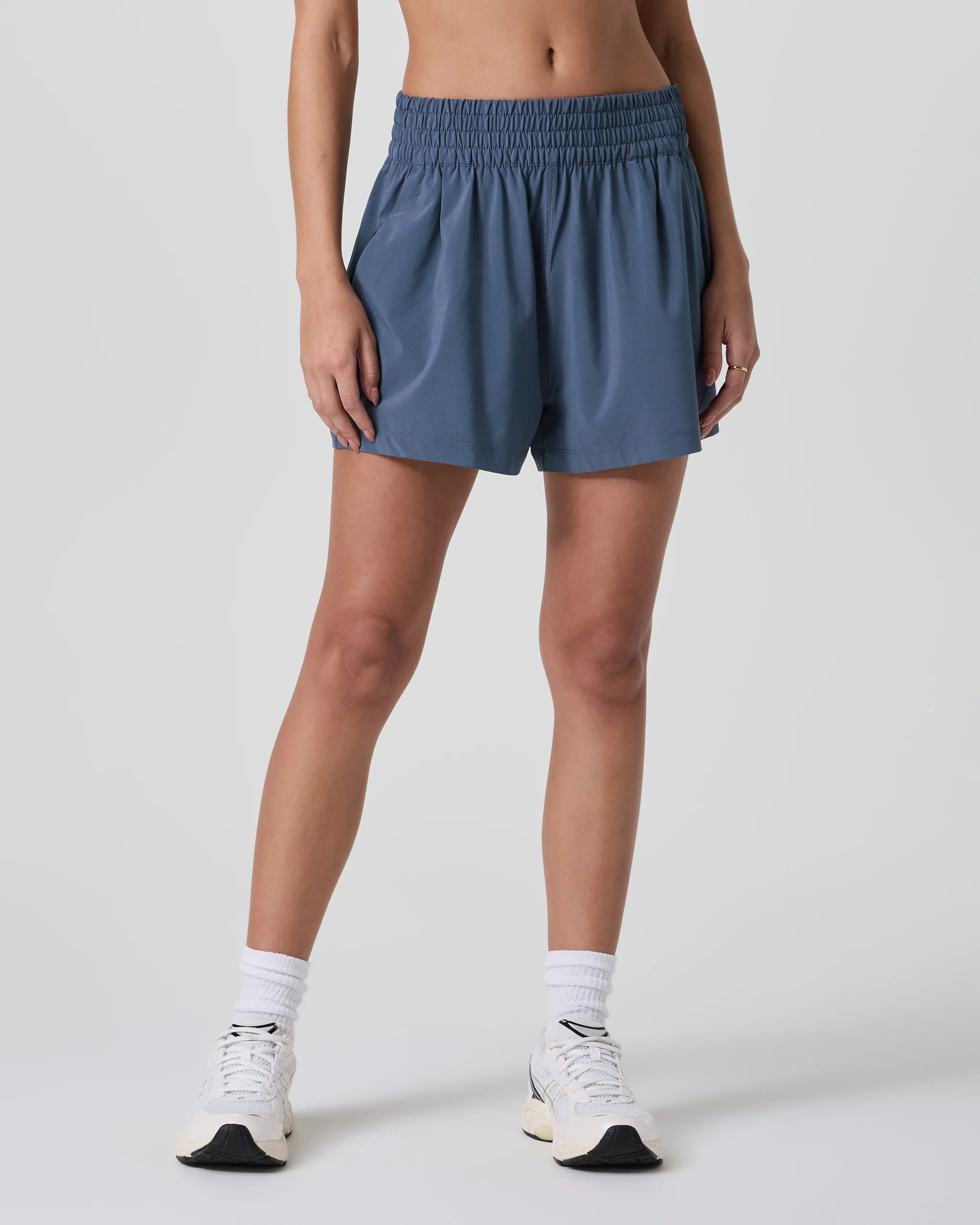 Villa Short | Women's Java Lightweight Shorts | Vuori | Vuori Clothing (US & Canada)