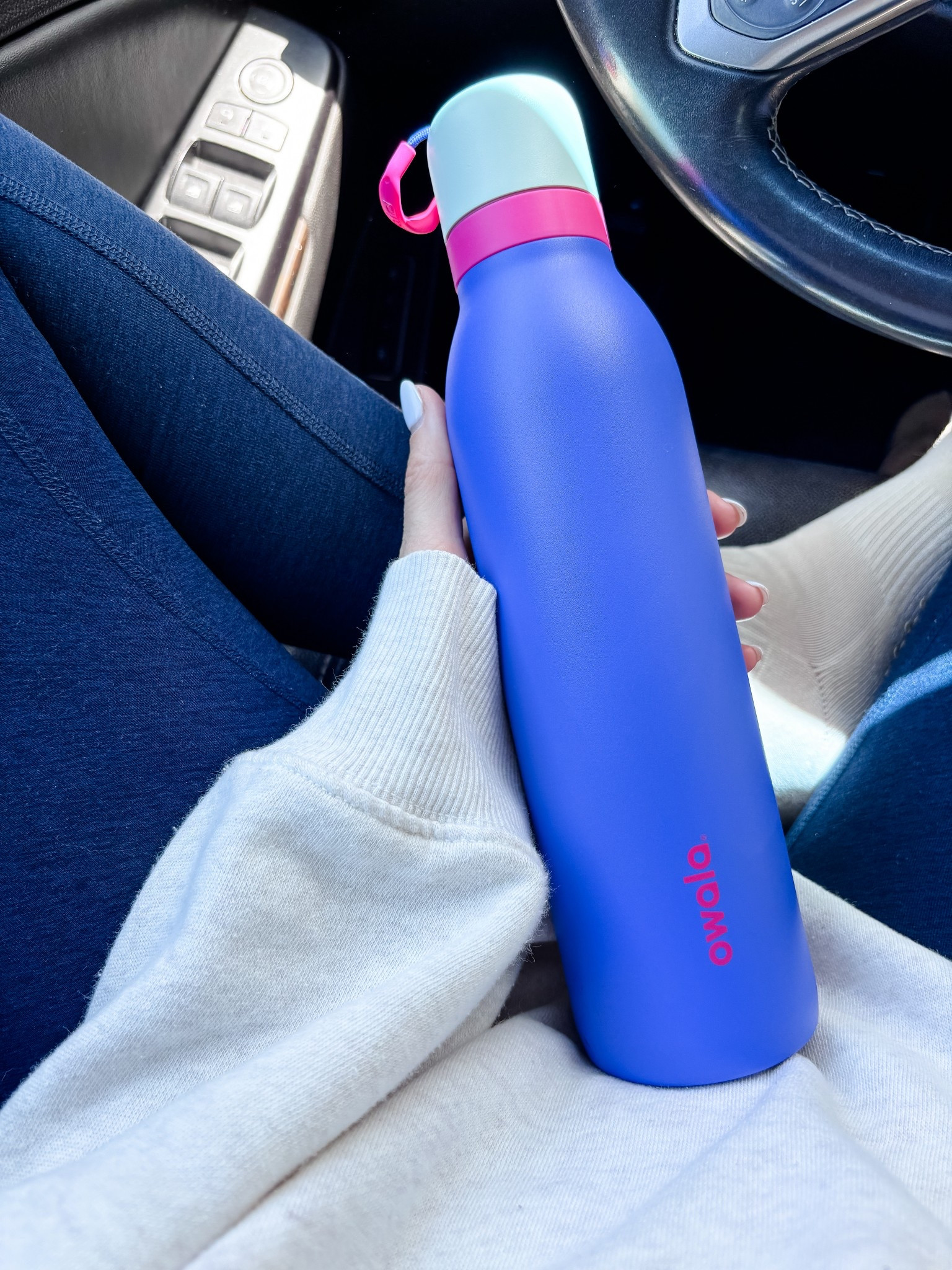 Husband said “no more Owala bottles.”
I said “ok” then bought one with a different design… 💁🏼‍♀️

#LTKTravel #LTKFindsUnder50 #LTKActive