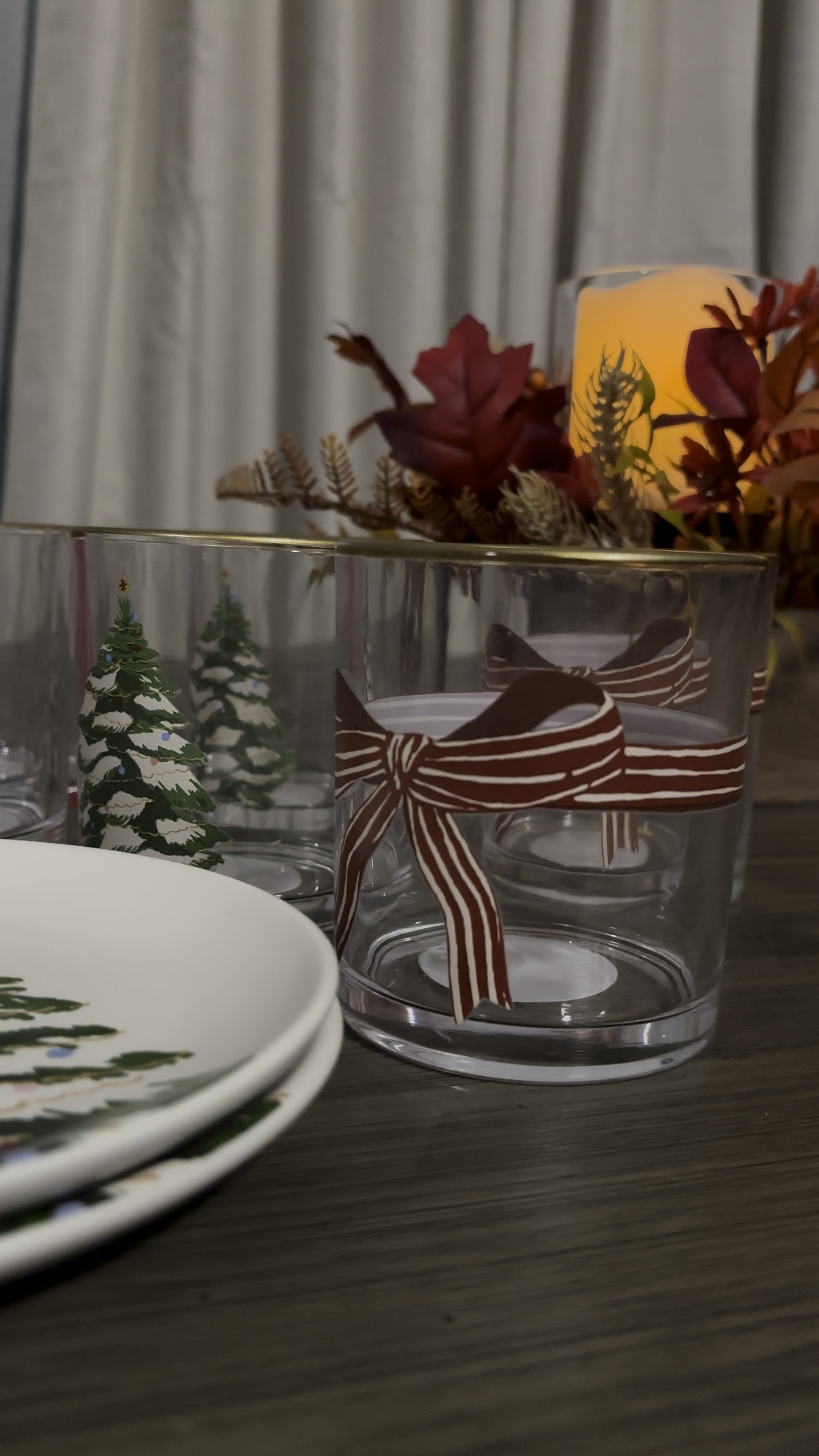 $3 Christmas cups and plates! 🎄❤️ 

#LTKHome #LTKHoliday #LTKGiftGuide
