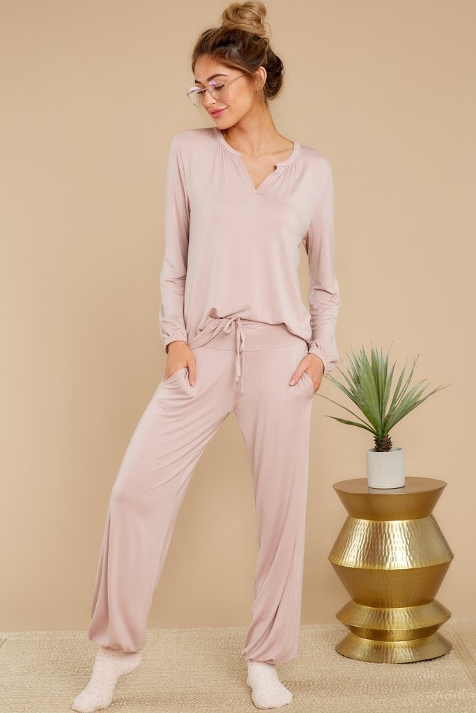 Luxe Milk Jersey®Faded Rose Namaste Lounge Set | Red Dress 