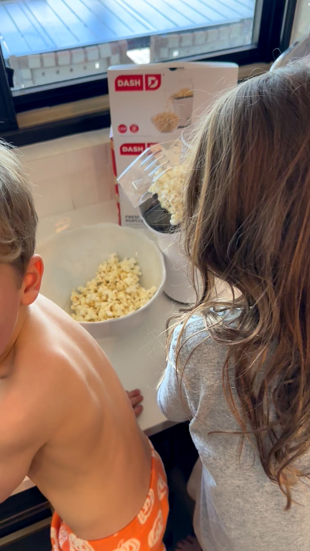 Clean popcorn maker and organic kernels. Perfect gift for your kids from Amazon!

#LTKHome #LTKGiftGuide #LTKKids