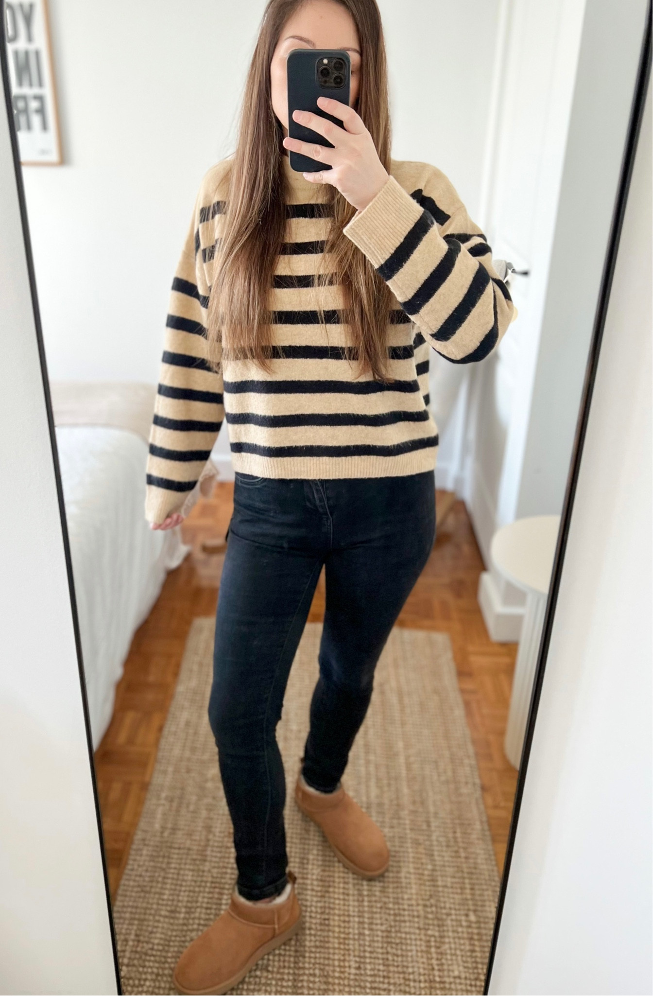 Striped sweater, mine is Mango but sold out so found some very similars. Pull à rayures. #stripedsweater #stripesweater #pullarayures #pullmango #mangosweater