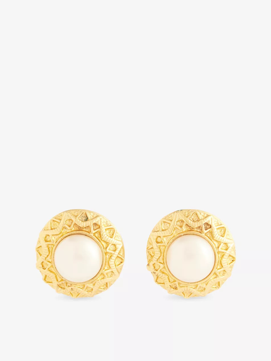 Pre-Loved Chanel Round Faux-Pearl Gold-Plated Metal Clip-On Earrings | Selfridges