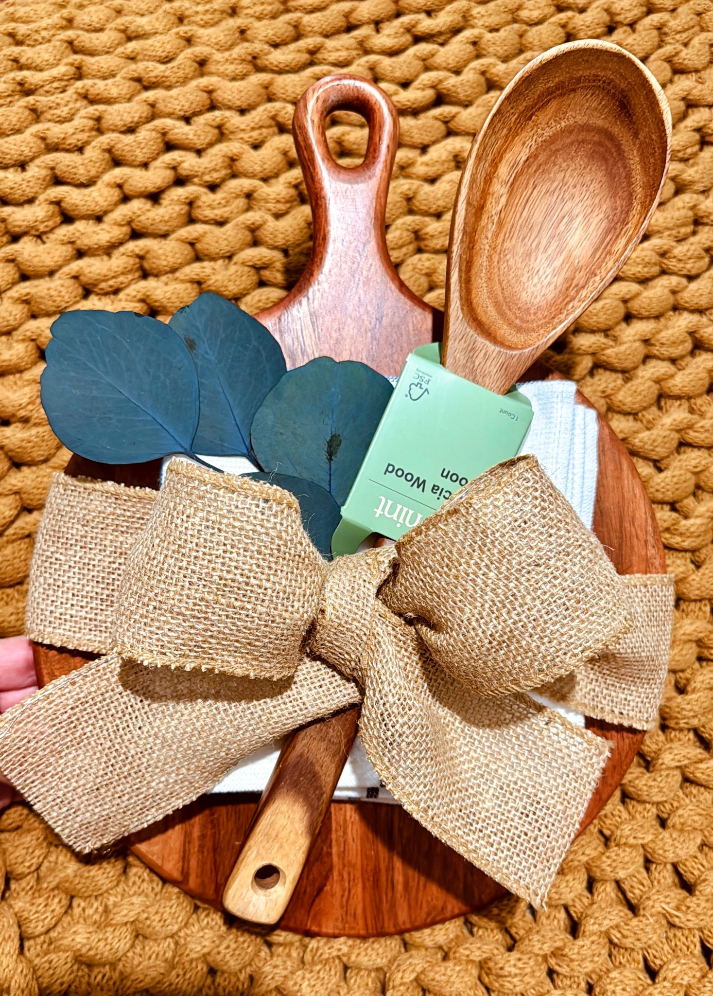 I put this together for my sister last year and she loved it. Such a cute and affordable gift idea! Saving this idea for anyone needing inspiration 🤎🎁

Here I bought a bunch of preserved eucalyptus and cut them into separate stems! You can easily mix and match items! Hobby Lobby and Michael’s are great for buying greenery and baby stems from faux to preserved at a great price! 

#LTKHoliday #LTKGiftGuide #LTKSeasonal