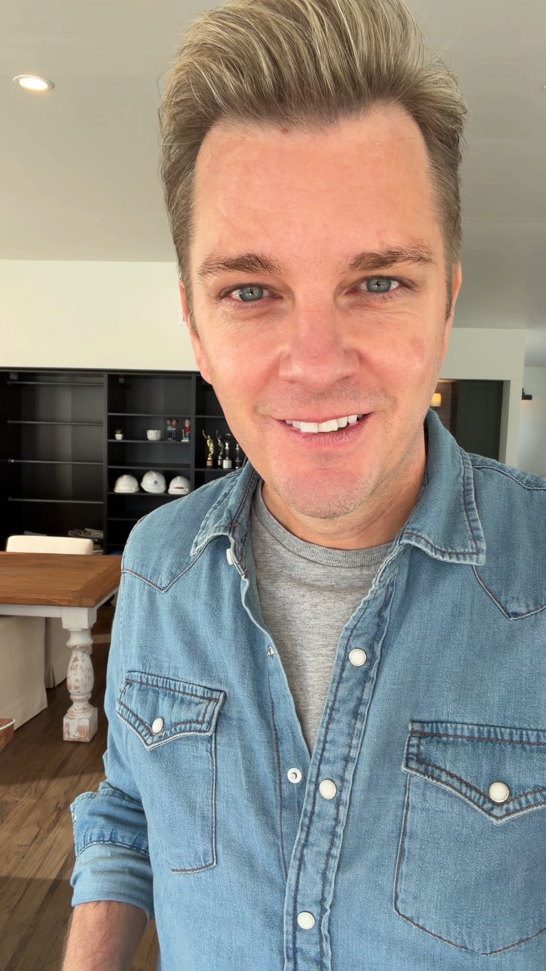 Loving this denim shirt with pearl snaps! Only $25 from Amazon Essentials!

#LTKMens #LTKFindsUnder50 #LTKootd