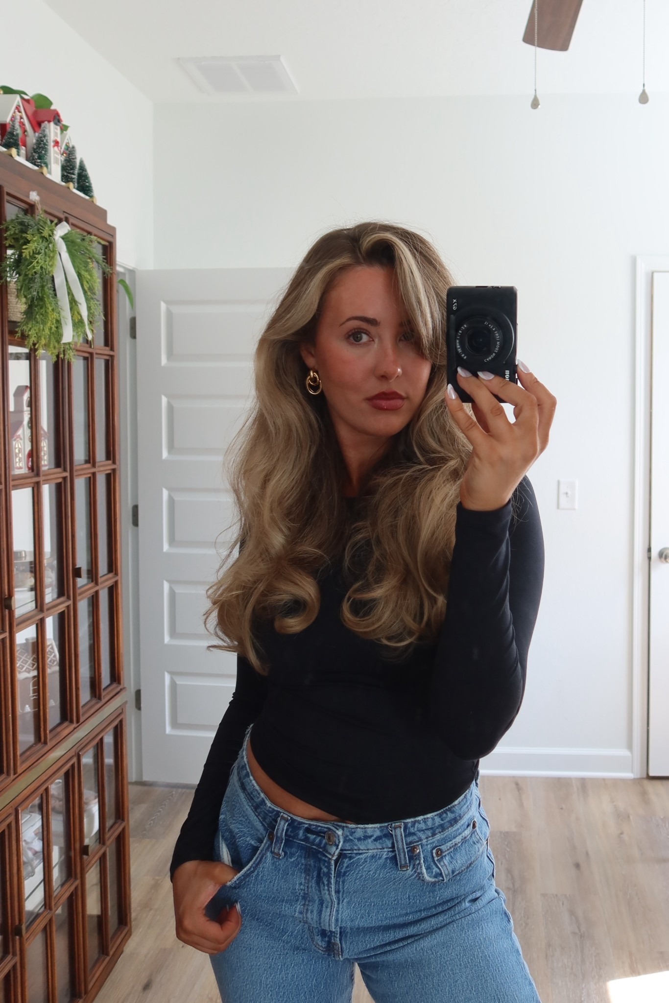 I have this shirt in 5 colors!! They  are so comfy I wear them on repeat 🔁 I’m wearing a size small

#LTKGiftGuide #LTKHoliday #LTKCyberWeek