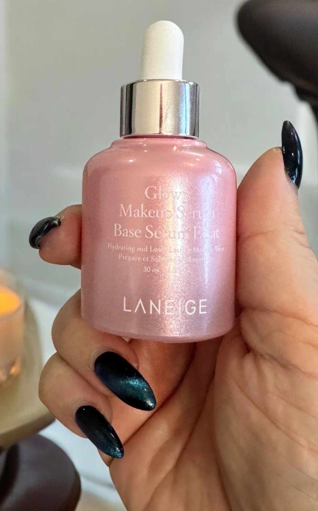 My must have product in winter! This goes over and under my foundation! 