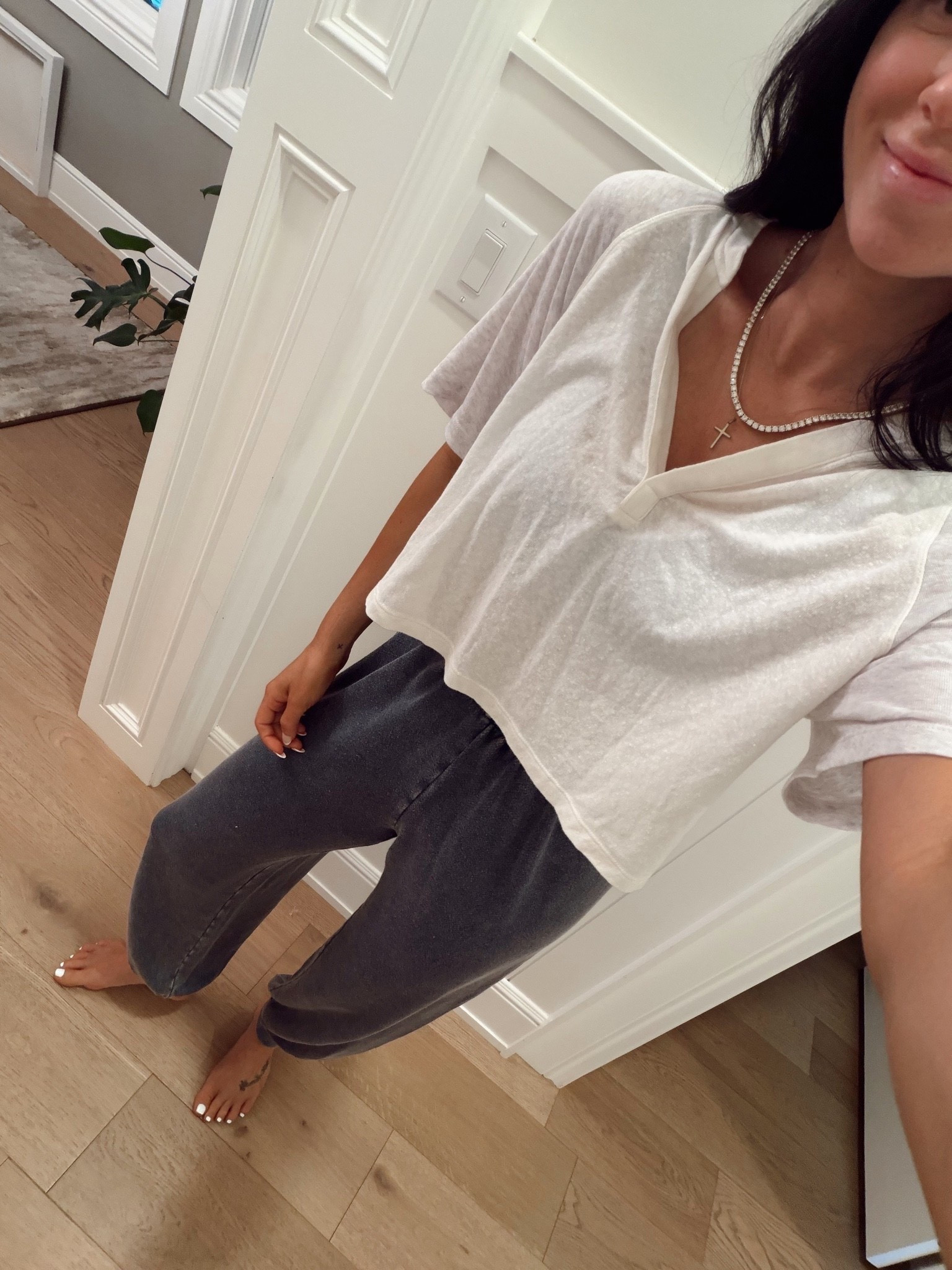 @Aerie sale! This comfortable lounge set is one of my go-to’s 🤍 These joggers + tee are 50% off. 

Summer outfits
Lounge set
Aerie finds
Travel outfit

#LTKSaleAlert #LTKootd #LTKSeasonal