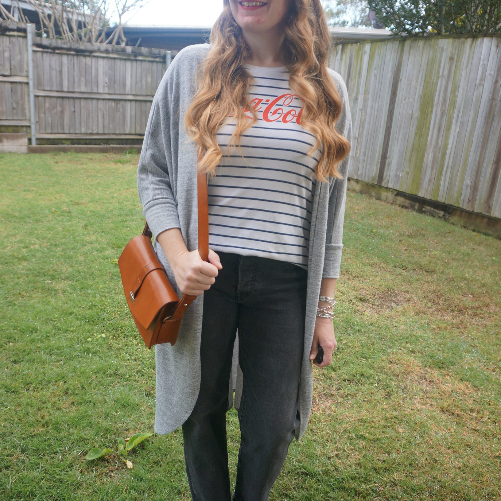 Thrifted outfit with striped logo tee, grey cocoon cardigan, vintage Sezane bag and Levis Ribcage straight leg jeans 💙

#LTKaustralia #LTKjeans #LTKwinter