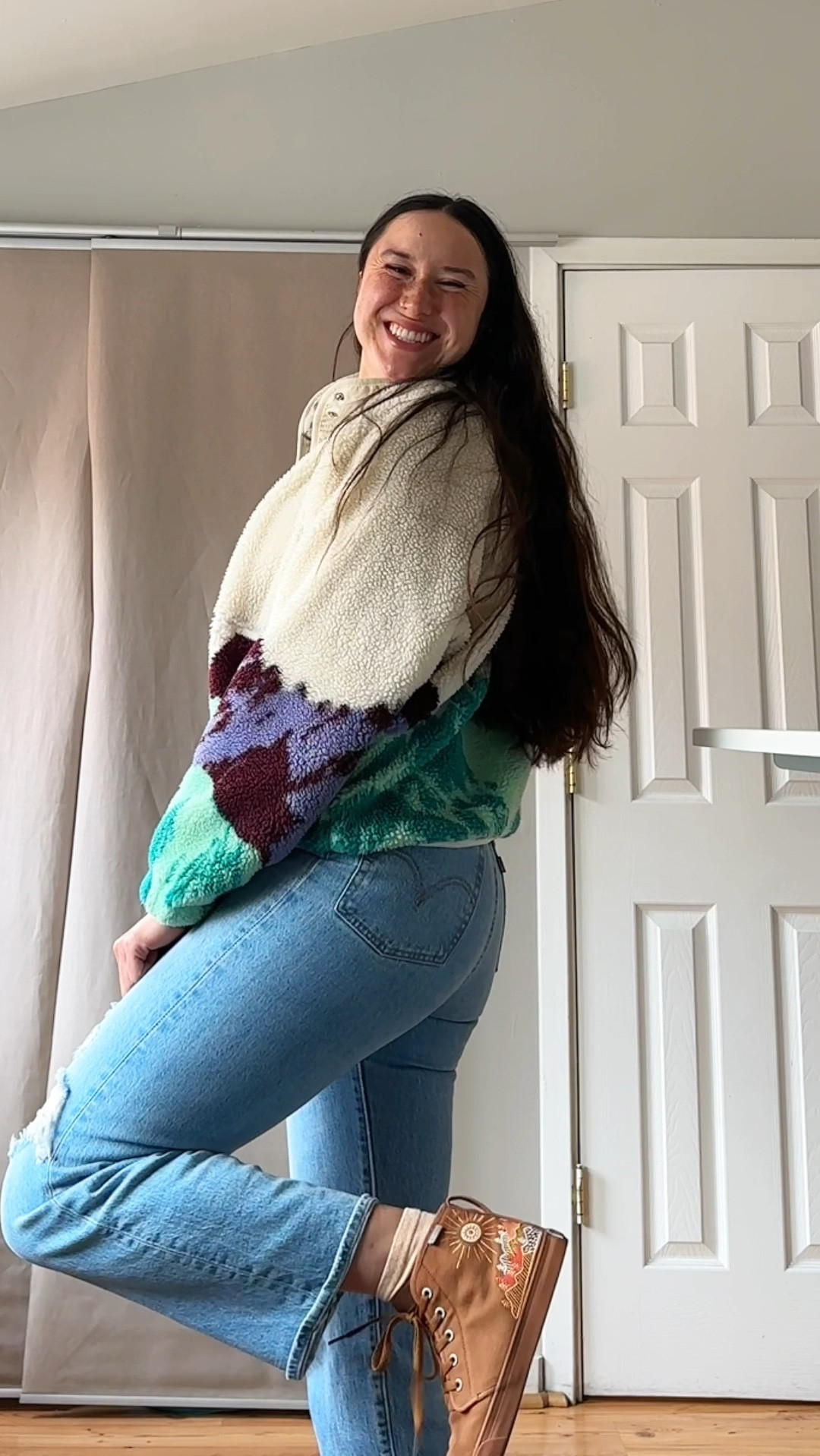 Chilly early Spring coffee shop outfit 

Fp movement Hit the slopes mountain fleece | flattering light wash jeans | Levi’s jeans | cropped long sleeve | ilia tinted lip balm 

#LTKxSephora #LTKVideo #LTKsalealert