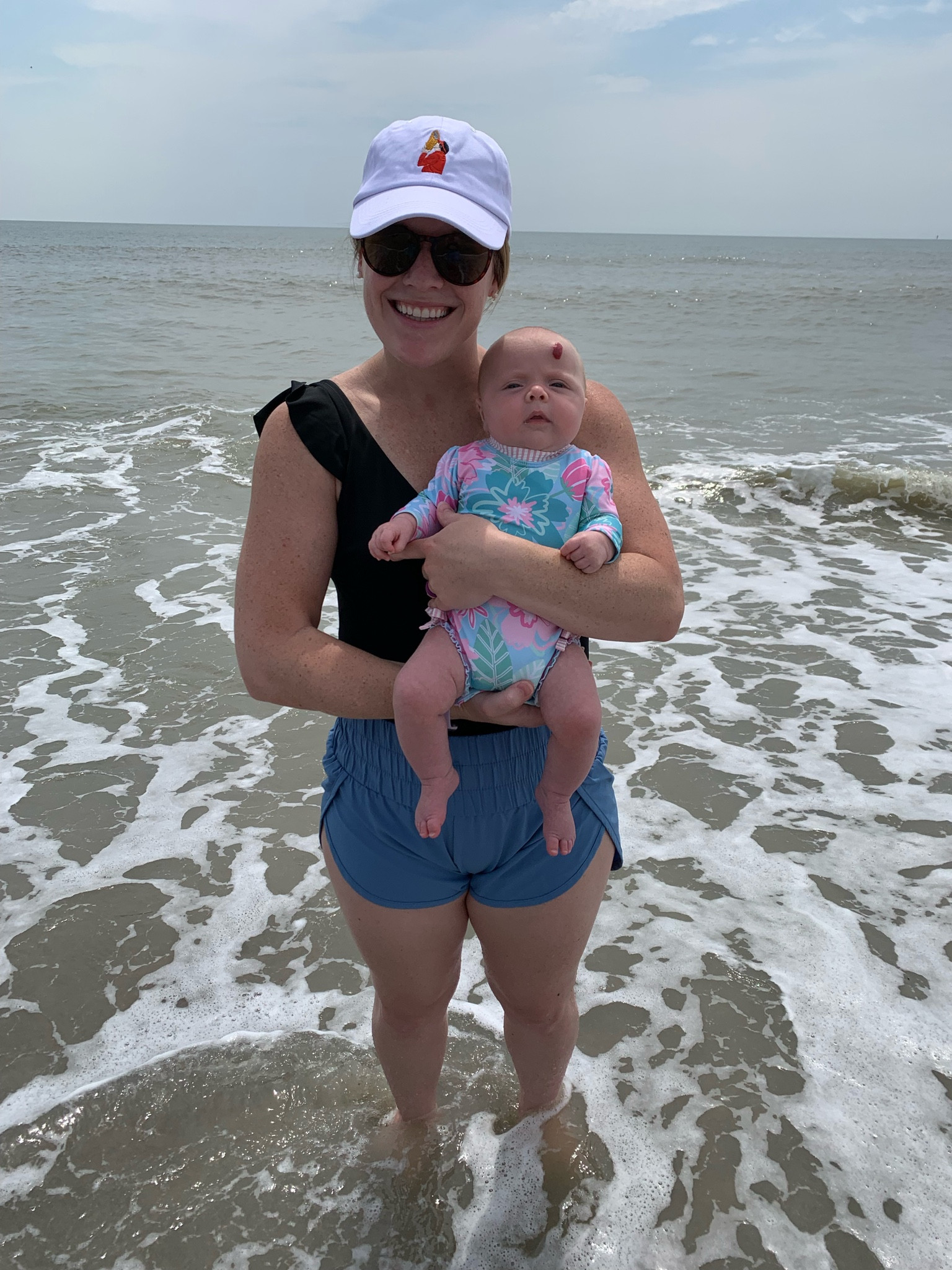Beach attire @ 8 weeks postpartum ☀️

#LTKunder50 #LTKswim #LTKfit