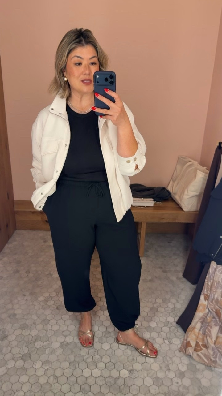 I am wearing the light birch color here in this video in a size large. My brown colored one that I own is also a size large. I did try on a medium in store and it fits in the arms and the bust and I was able to zip up the jacket however the waist was definitely tighter than the size large. If you want a looser fit stick to your true size if you would like a more snug fit, size down one. The sleeves are perfect because they actually stay in place when you pull them up as well.

#LTKOver40 #LTKMidsize #LTKdayinmylife