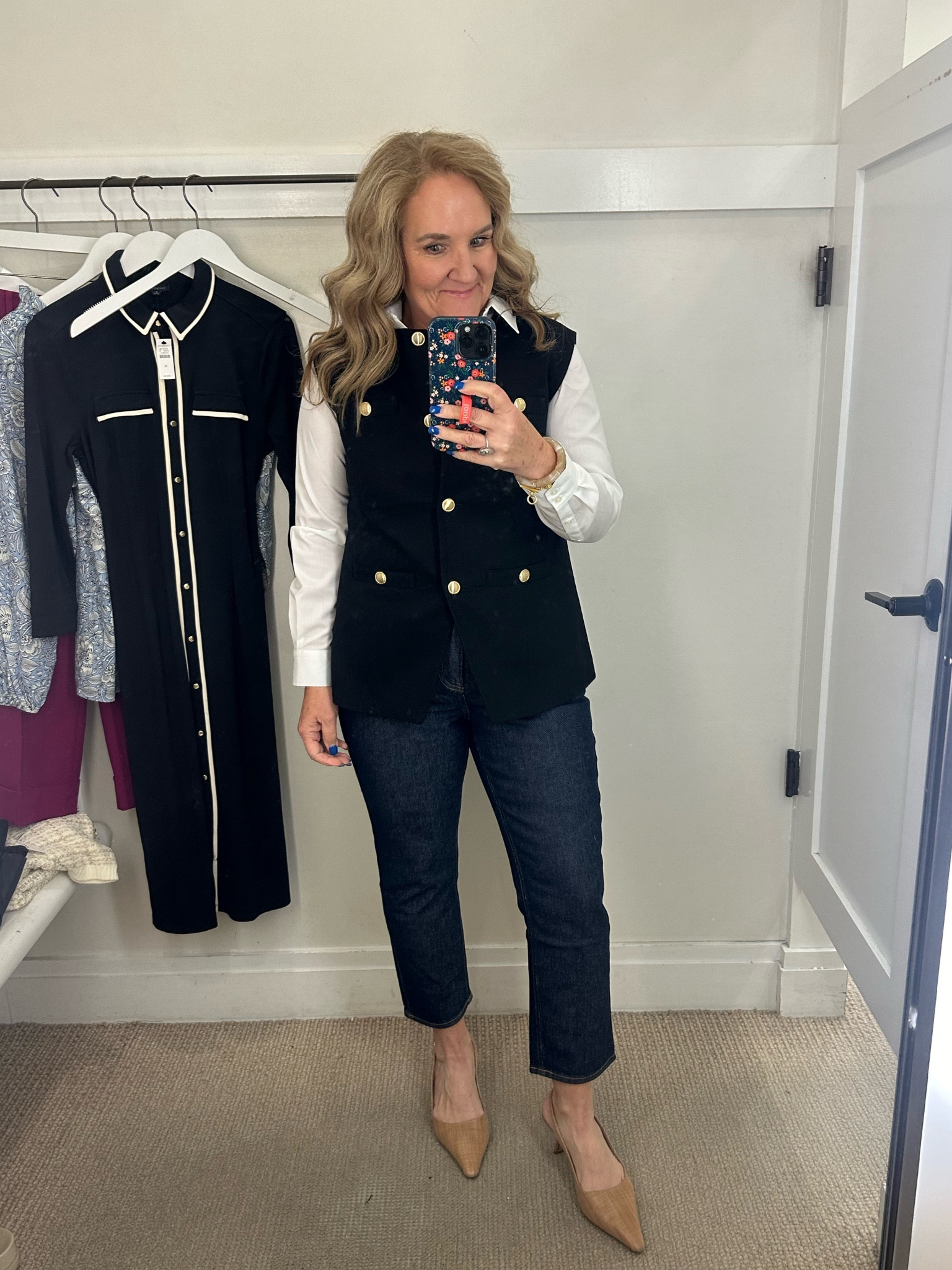 Stopped by for a quick Talbots try-on. Ooooo there’s some good stuff coming! 

I love this vest. So chic. On its own or over this fitted no iron blouse. 

I’m in a size 8 petite (I think order your smaller size)
Jeans and white blouse size 10 petite. Def order up if in a petite. 

Talbots new arrivals Talbots jeans fall outfit smart casual outfit 

#LTKWorkwear #LTKOver40 #LTKBacktoSchool