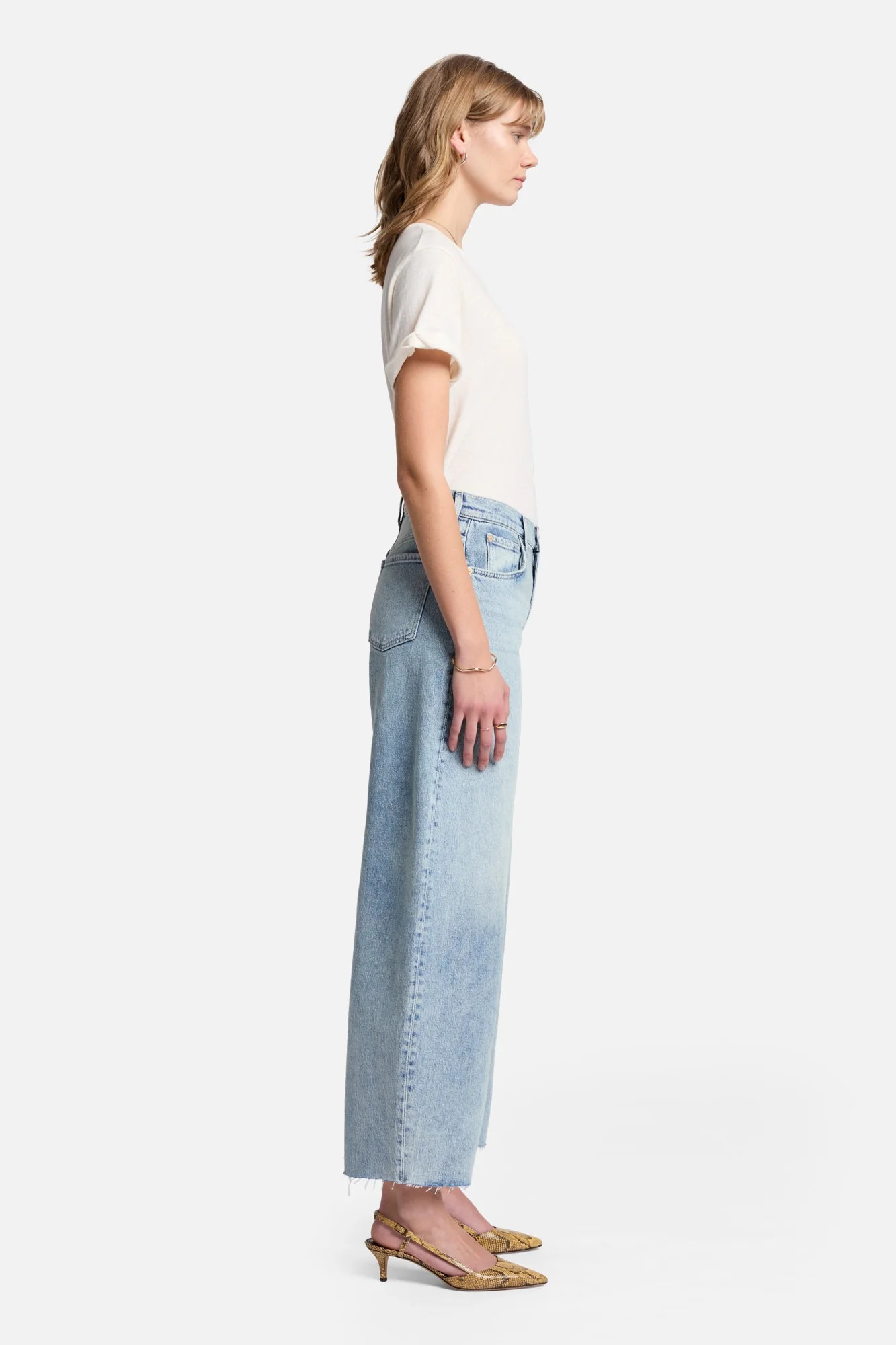 MANKIND Bonnie Barrel Leg | 7 For All Mankind