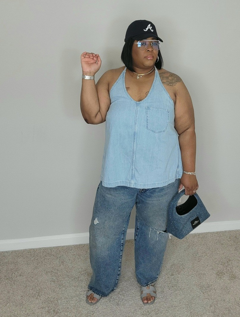 The GAP 90s loose jeans are some of the BEST jeans EVER! They are currently on sale for $39🏃🏾‍♀️🏃🏾‍♀️🏃🏾‍♀️🏃🏾‍♀️.

#LTKSaleAlert #LTKFindsUnder50 #LTKMidsize