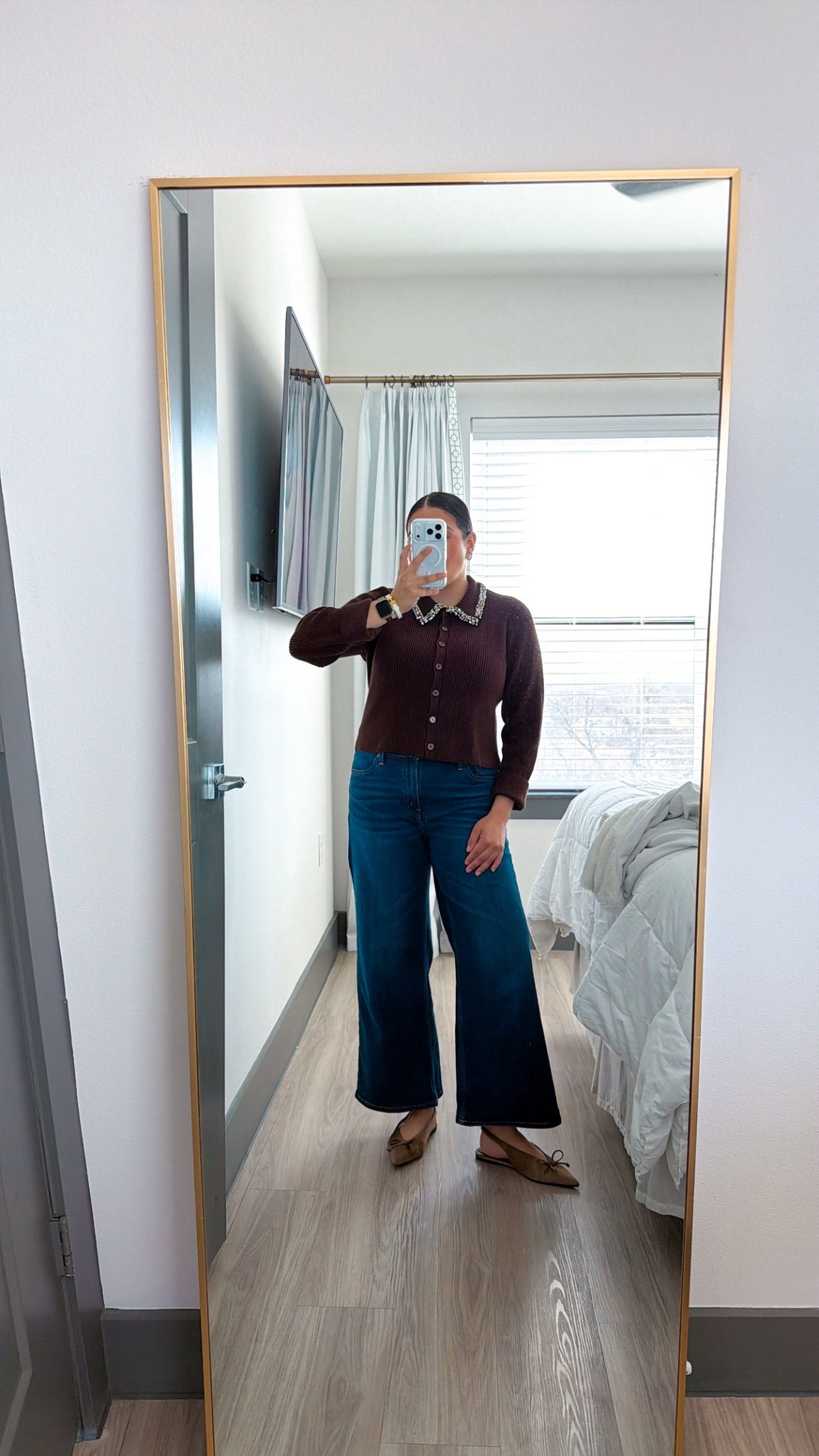 Thursday Ootd 

Sequin Sweater | Flare Jeans | Mules | Target Finds | Ootd | Outfit Inspo | Casual Outfit | 

#LTKPetite #LTKU #LTKootd