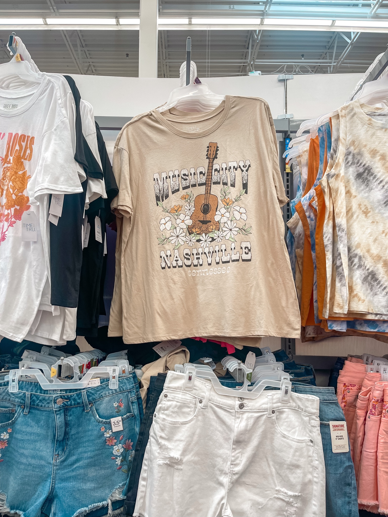 Country Music graphic tee 🤠🤎

country concert, country tshirt, walmart, walmart graphic tee, what to wear to a country concert, nashville graphic tee

#LTKunder50 #LTKstyletip #LTKFind