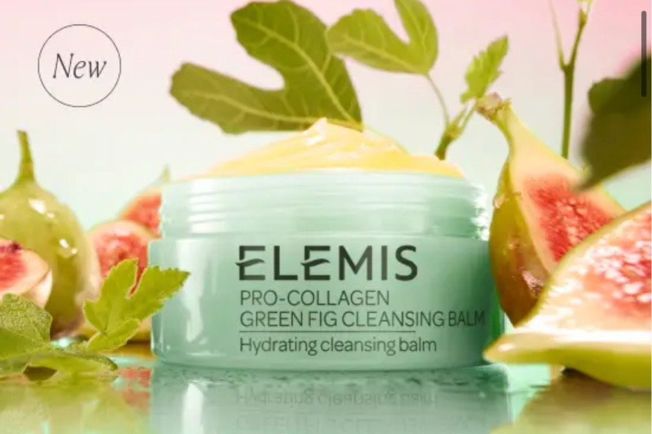 🤍🤍 #elemis #NewArrival

#LTKbeauty #LTKGiftGuide