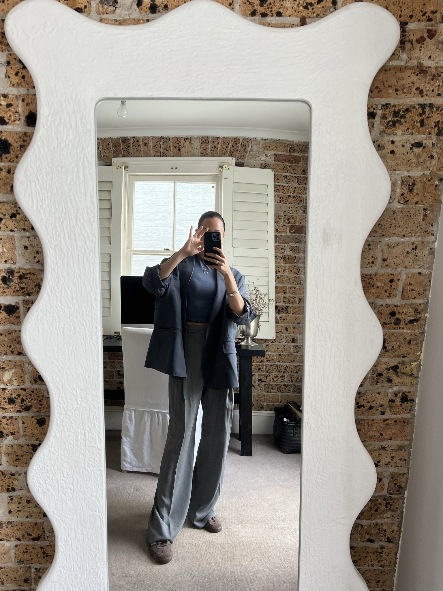 Greys & Blues 

#LTKaustralia #LTKSeasonal #LTKstyletip