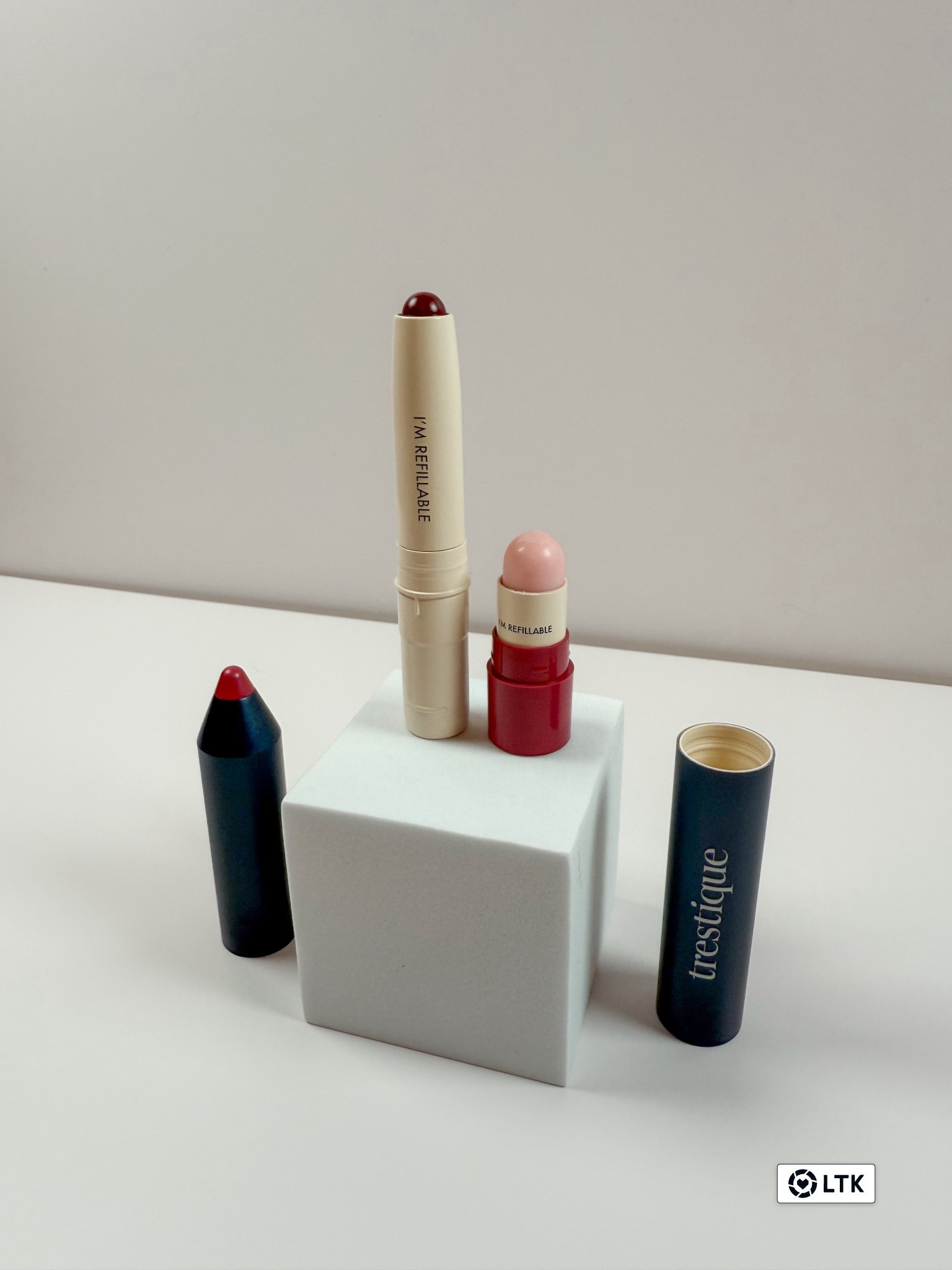 Refillable lipstick

#LTKGiftGuide #LTKBeauty #LTKHoliday
