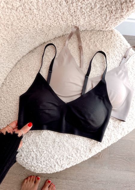 Okay ladies, 95% of the time I wear a strapless bra but when I need to wear a bralette this is the one I reach for! So comfortable and soft, I bought them in every color! And it’s part of the NSALE! 💛

#LTKSummerSales #LTKFindsUnder50 #LTKxNSale