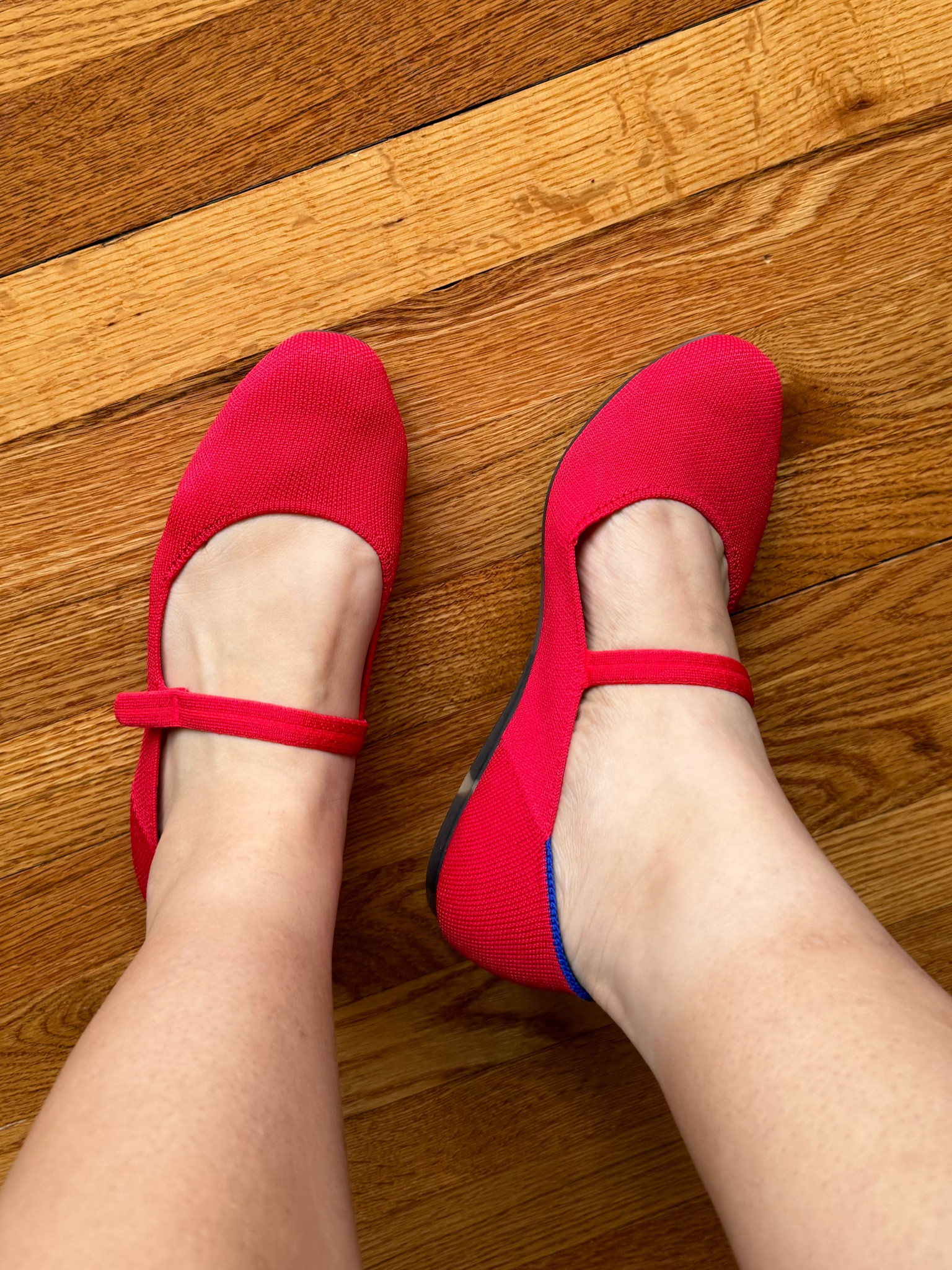 New cutie shoes from Rothys! I got my normal size 7.5 but could’ve sized down to 7 I think! I’ll be keeping these though!

#LTKstyletip #LTKshoecrush #LTKmidsize