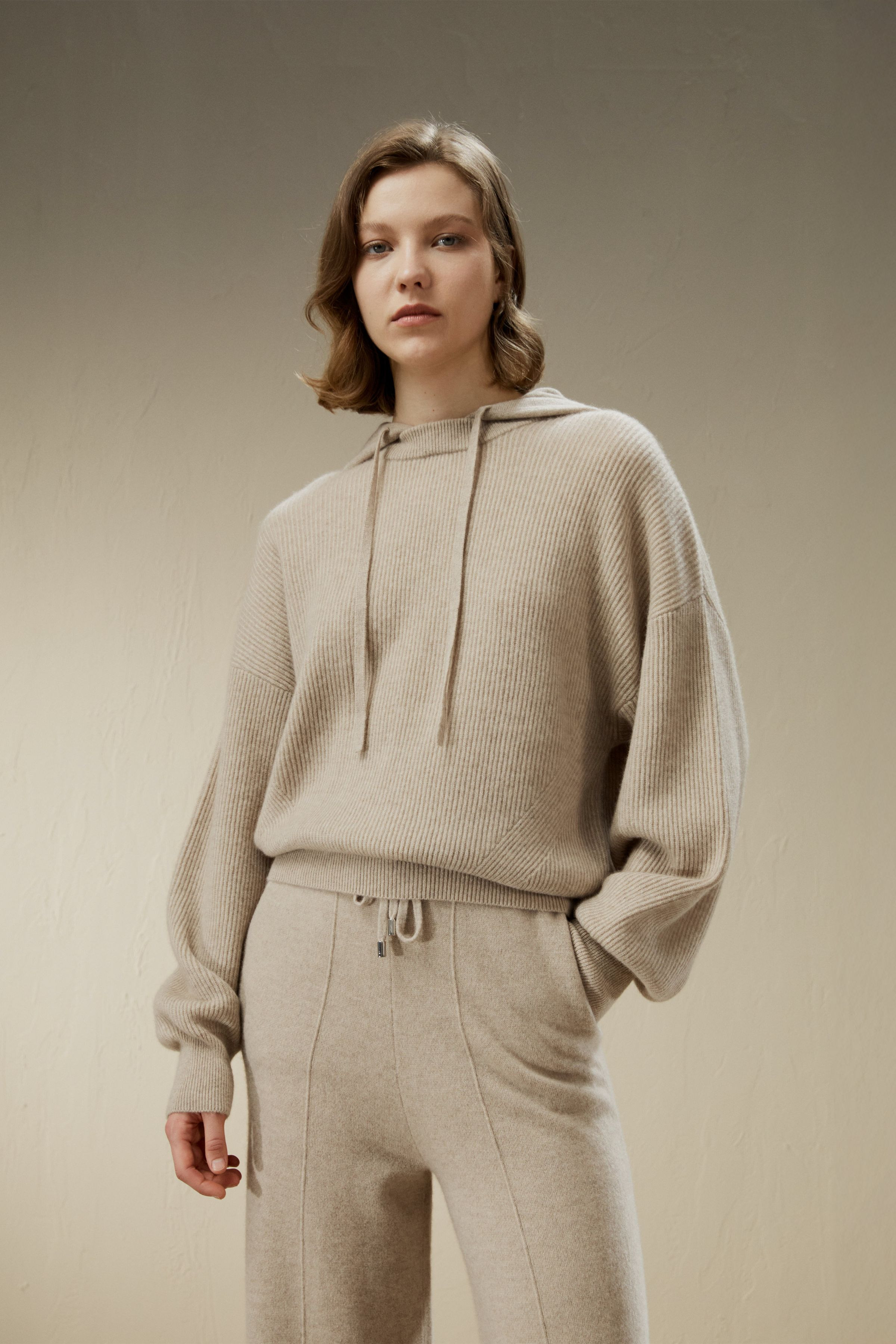 Eshe 2-in-1 Cashmere Detachable Hoodie | LILYSILK