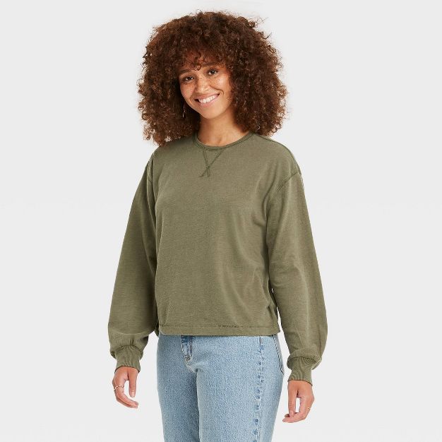 Women's Long Sleeve Boxy T-Shirt - Universal Thread™ | Target