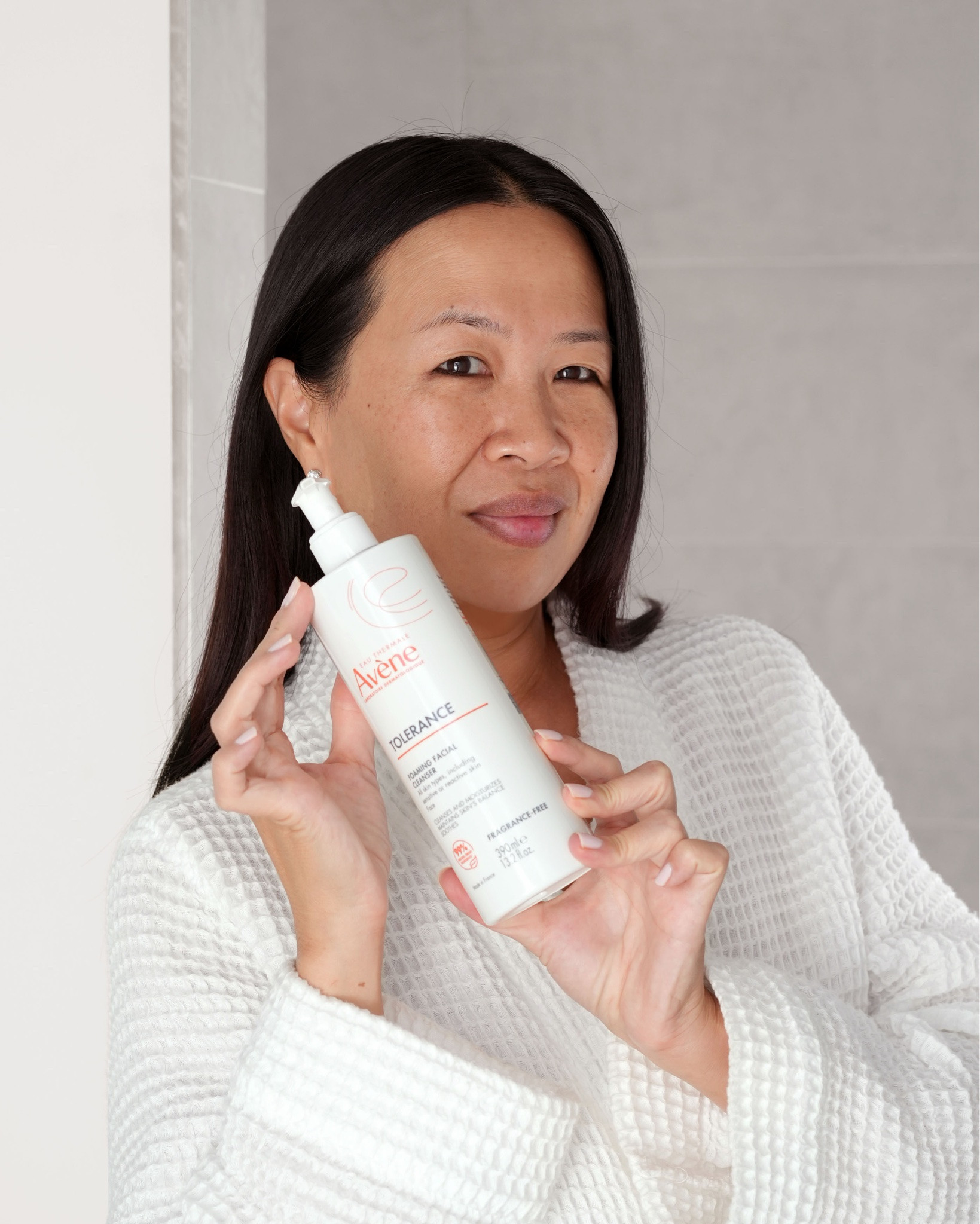#ad Currently obsessed with the @aveneusa Tolerance Foaming Facial Cleanser at @target for a gentle but very effective cleanser! Love how it’s great for sensitive skin. 10/10 recommend!

#targetpartner #sensitiveskin