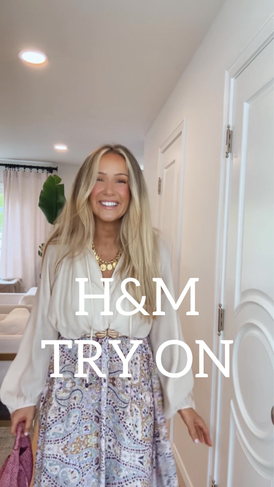 Affiliate links - I earn commission on purchases made through my links | H&M try on haul 
H&M outfits spring