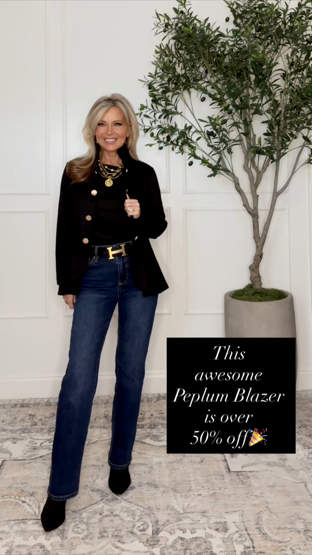 I am wearing a Small in the Blazer  

#LTKHoliday #LTKGiftGuide #LTKOver40