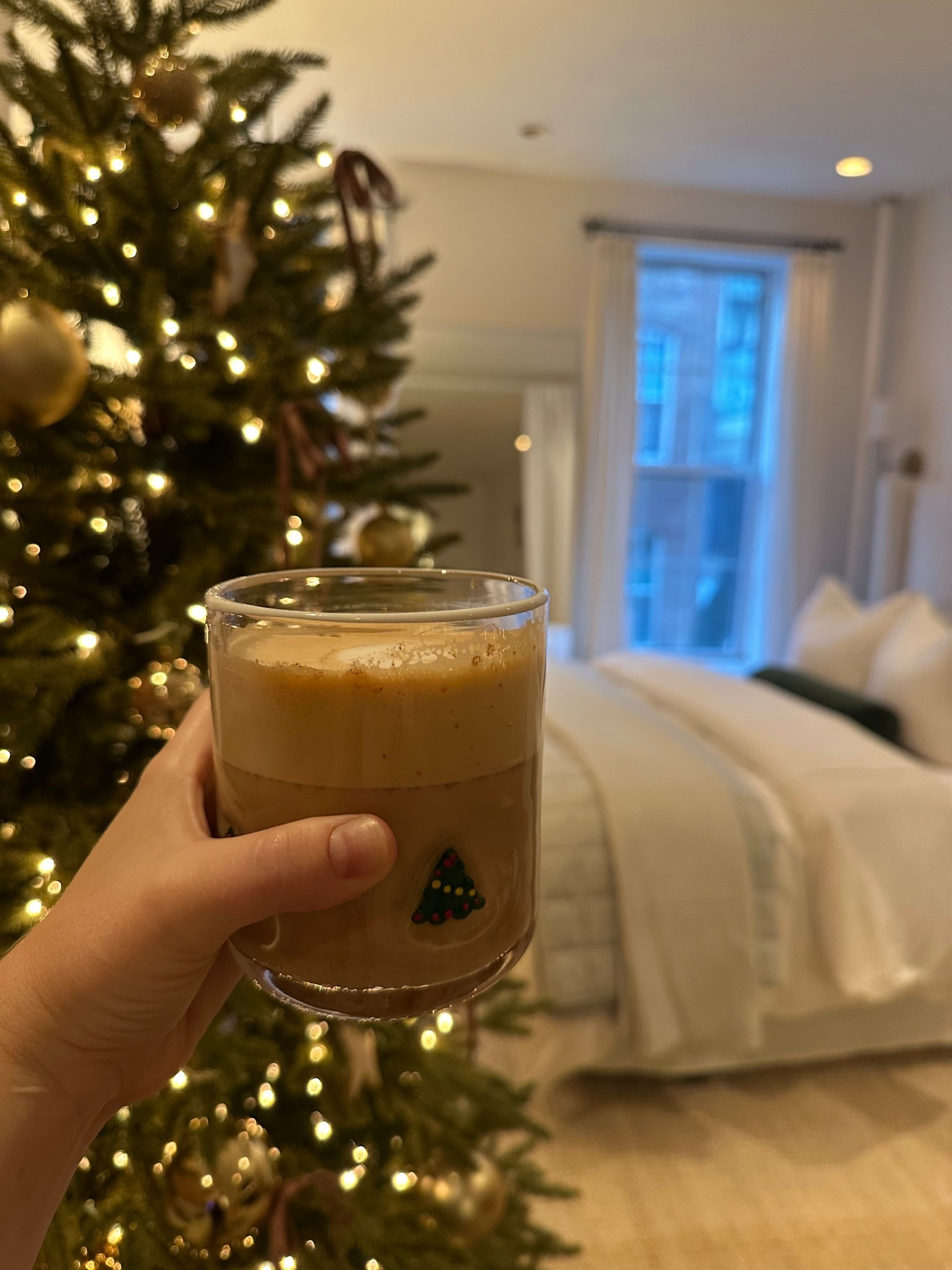 The best Christmas cups!! 

Christmas decor Christmas cups holiday decor 

#LTKSeasonal #LTKHoliday
