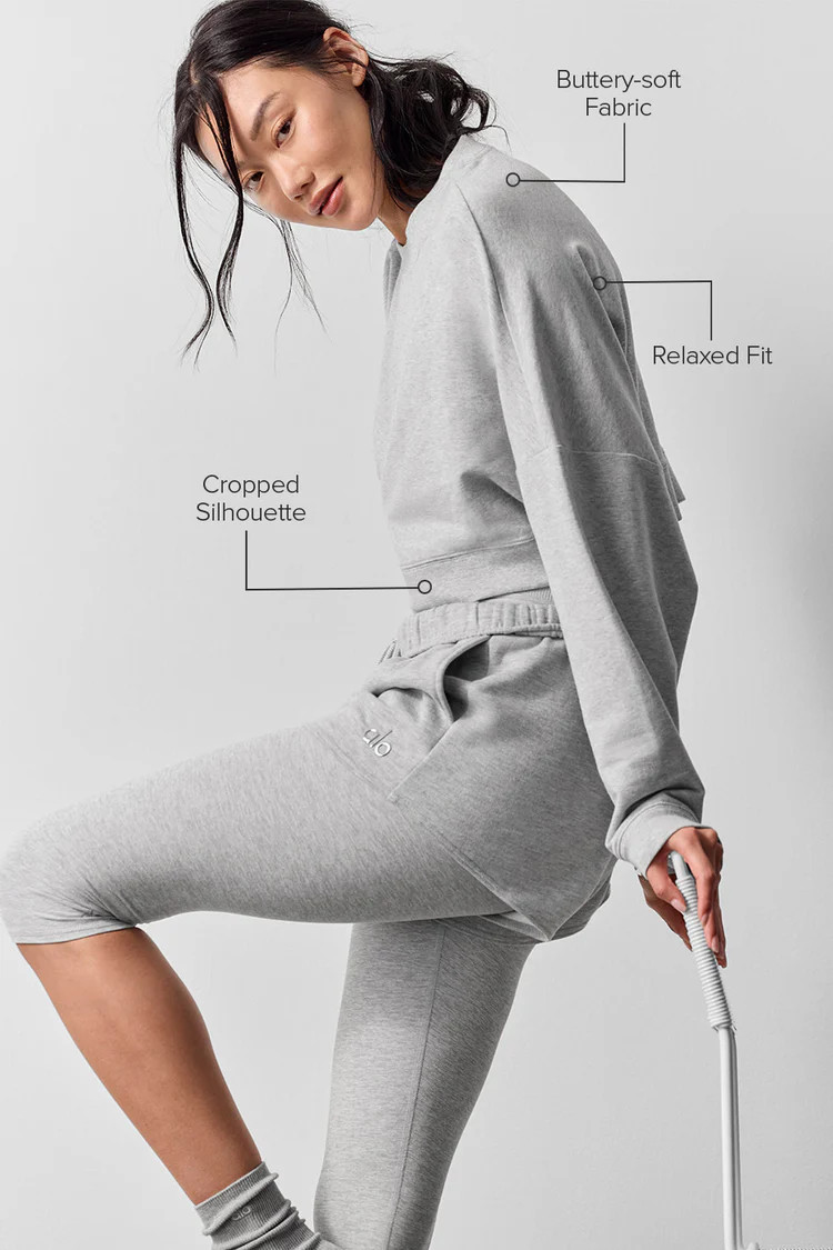 Cropped Sway Crew Neck Pullover - Athletic Heather Grey | Alo Yoga (US)