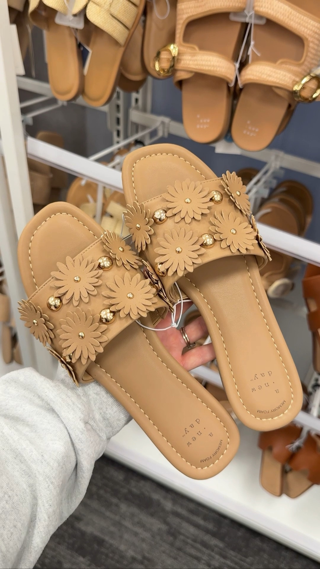 The sandals at Target right now 😍 >>>

Spring Fashion, Neutral Shoes, Summer Shoes, Spring Shoes, Target Style, Neutral Stylee

#LTKmomlife #LTKootd #LTKOver40
