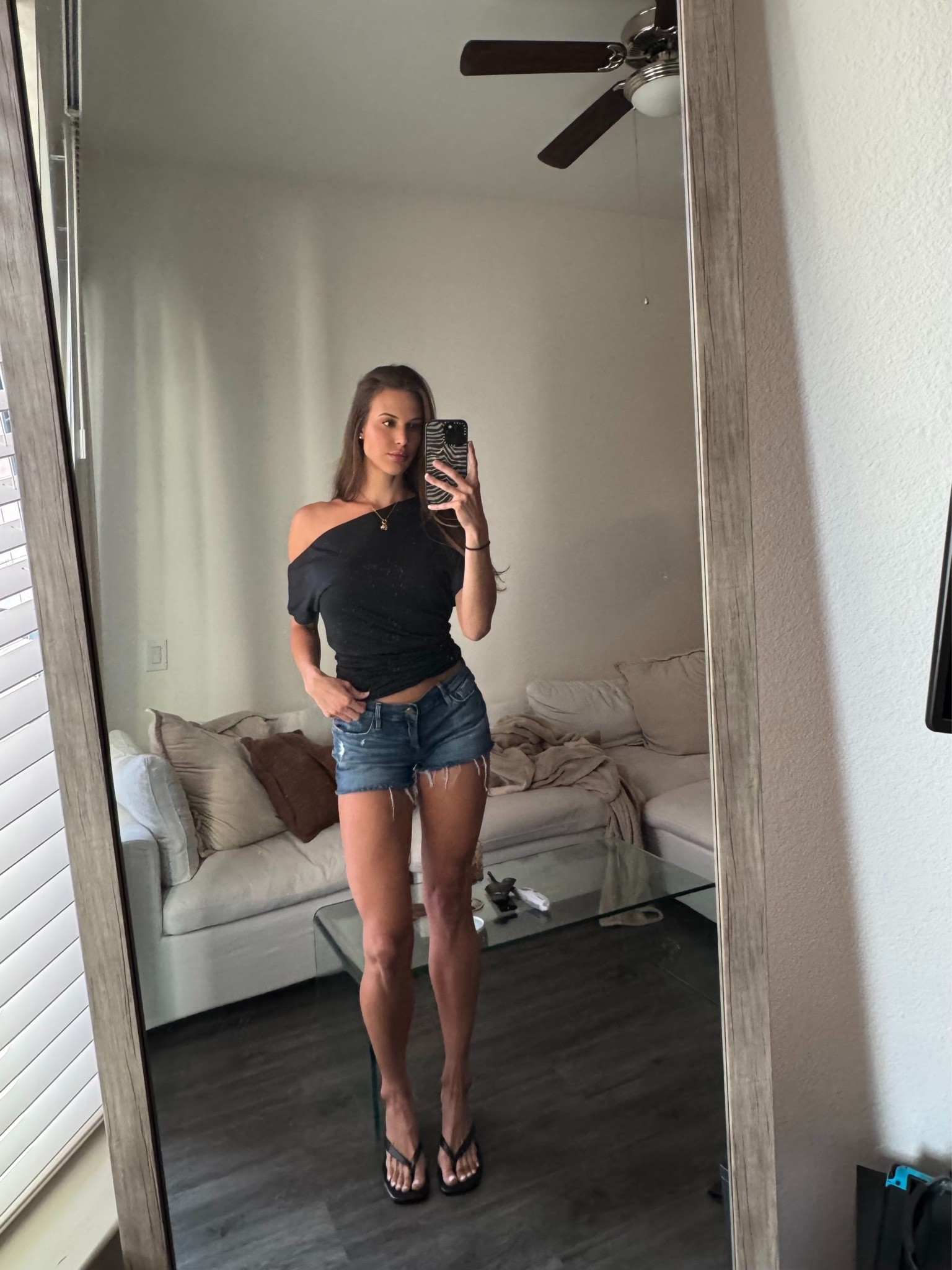 peppermayo top, frame shorts

#LTKdayinmylife #LTKootd #LTKTravel