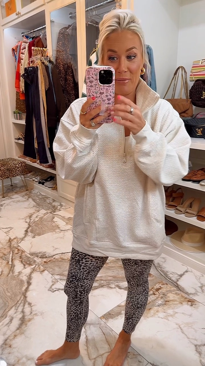 This quilted pullover is so good - medium