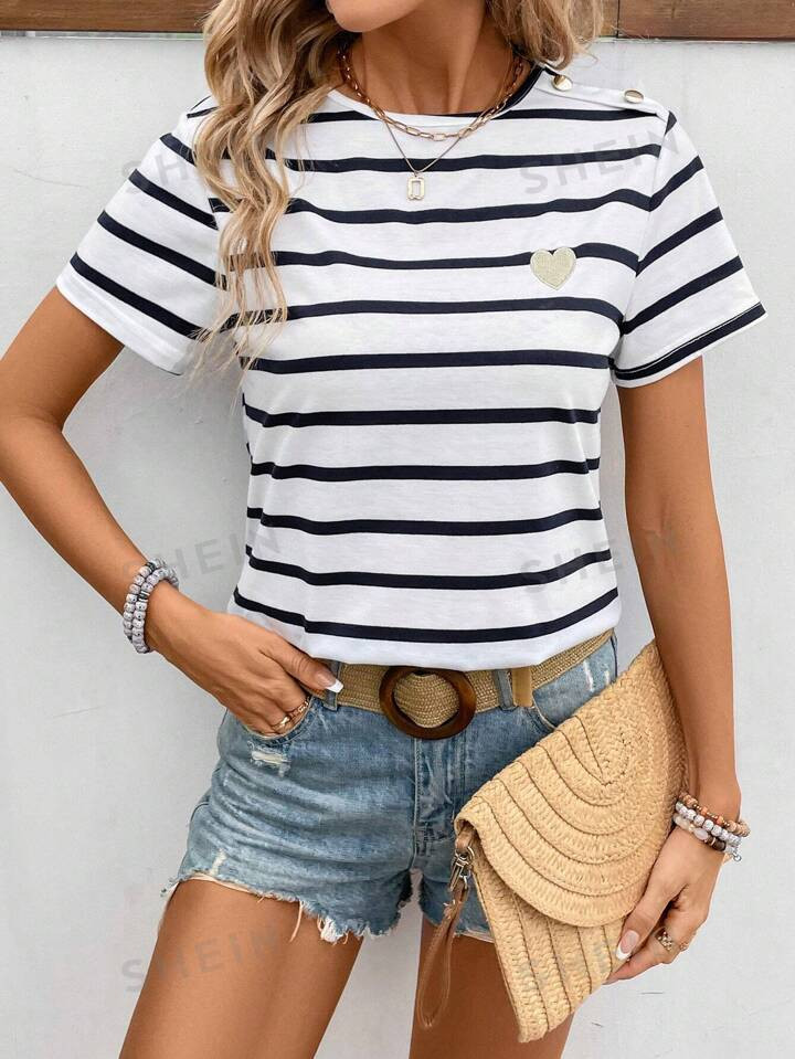 SHEIN Frenchy Women's Heart-Shaped Embroidered Striped Round Neck Short Sleeve T-Shirt | SHEIN