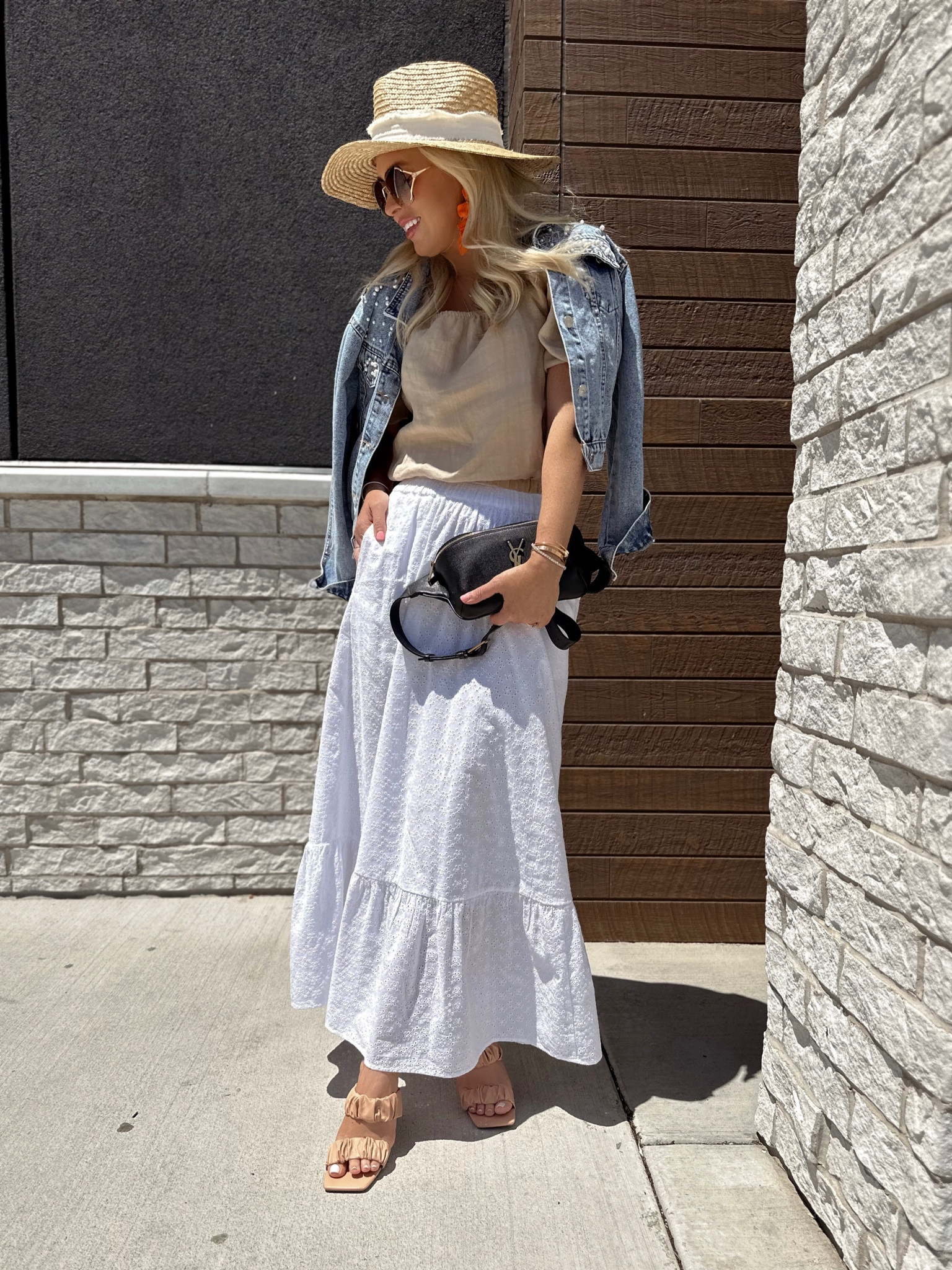 Summer style! Part of my Amazon collection! Wearing smalls.

Summer trends. Maxi skirt. Summer style. Linen. Amazon fashion. Amazon finds. 


#LTKsalealert #LTKunder50 #LTKstyletip