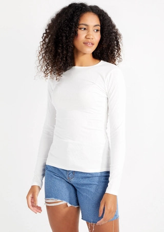 Essential Ivory Long Sleeve Tee | rue21