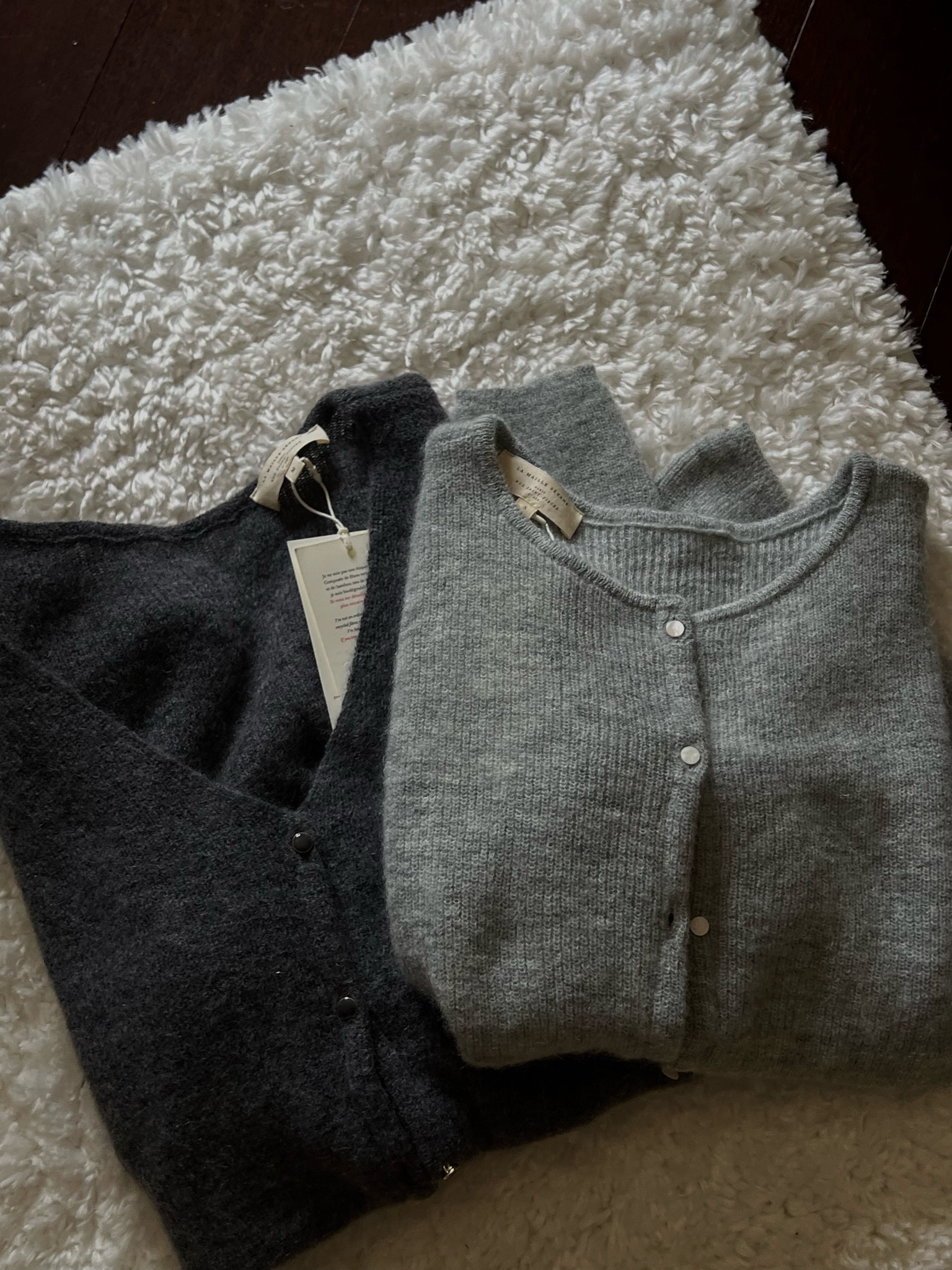 sezane sweaters for fall! slightly oversized and perfect for layering 